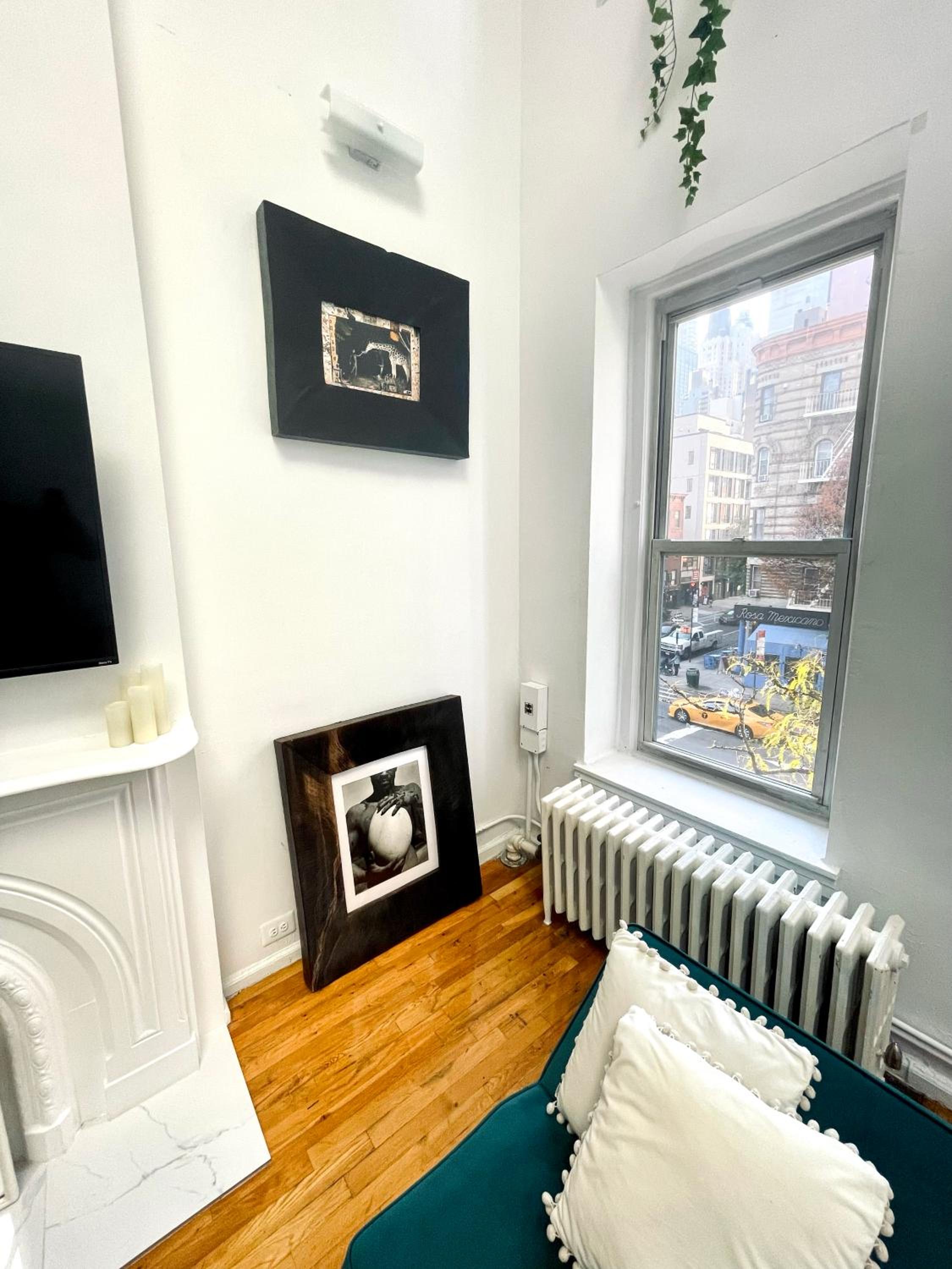 Gorgeous Extra Spacious Duplex Penthouse