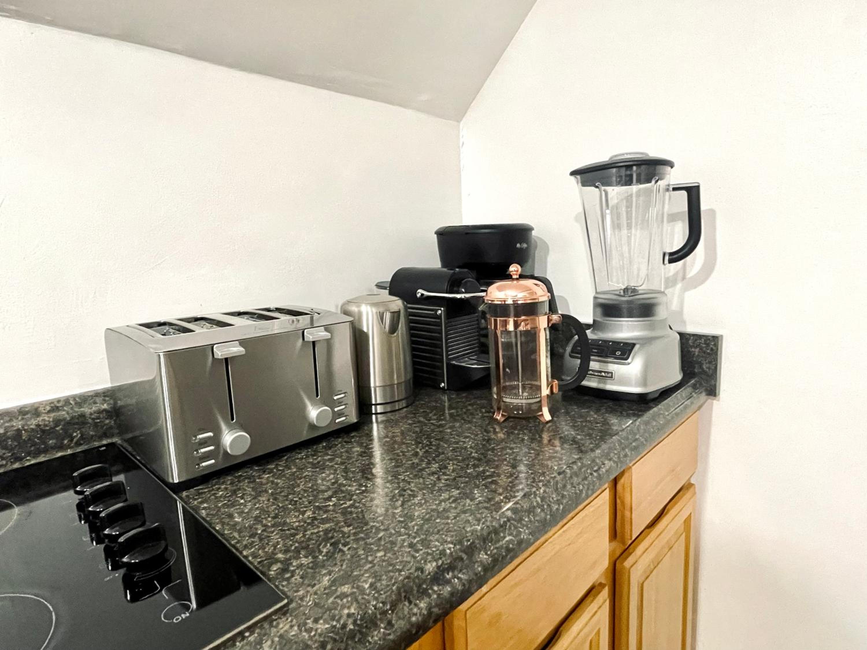 Gorgeous Extra Spacious Duplex Penthouse
