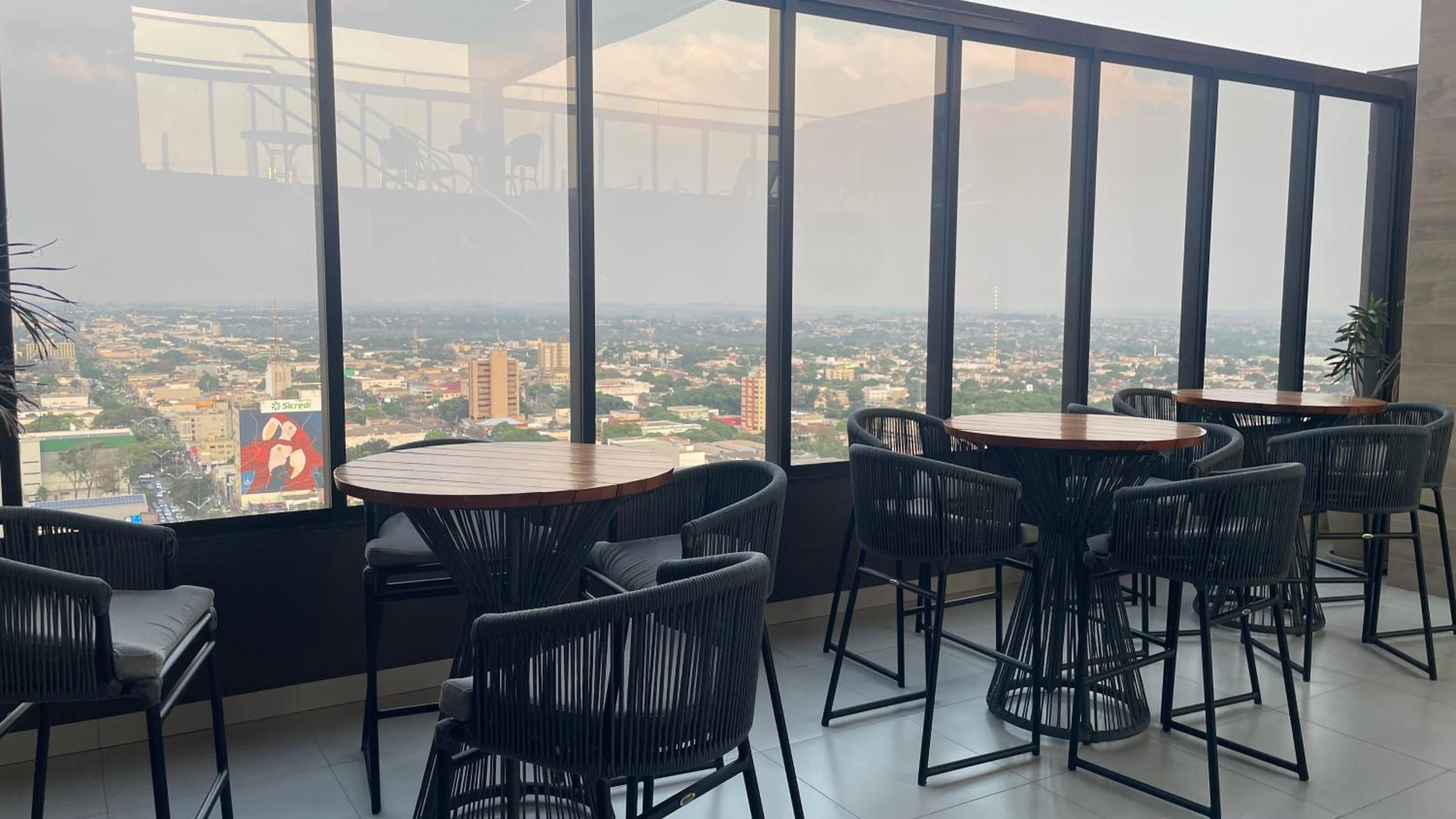 Apartamento em Dourados, Sunset