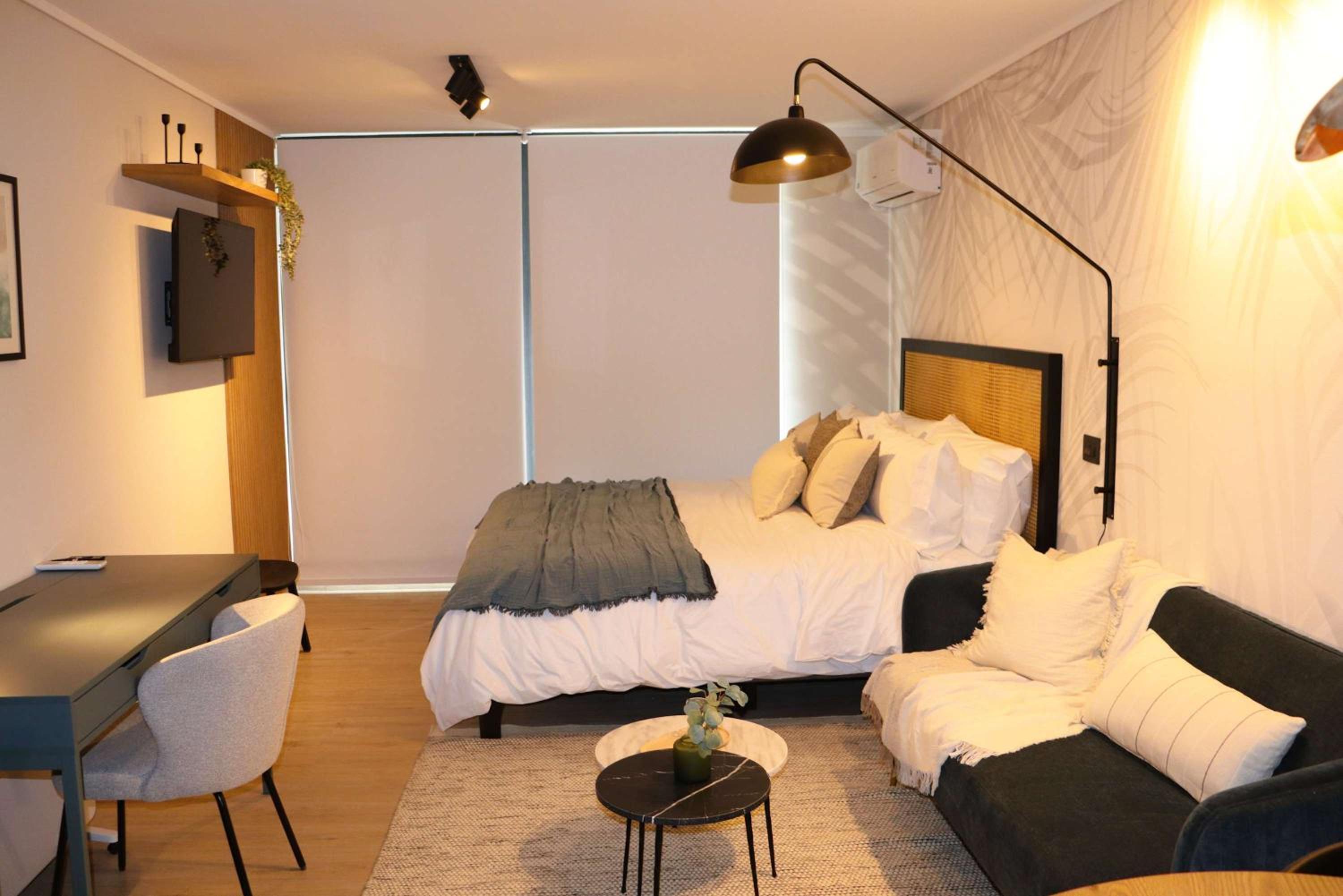 HOM I Inmejorable y Luminoso Estudio en Las Condes