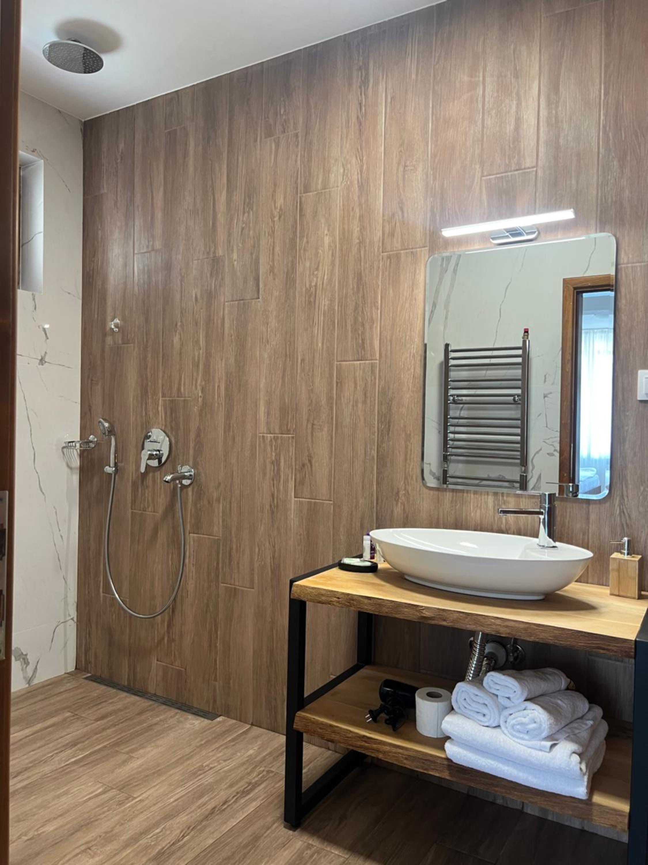 SPA Apartament Daffi
