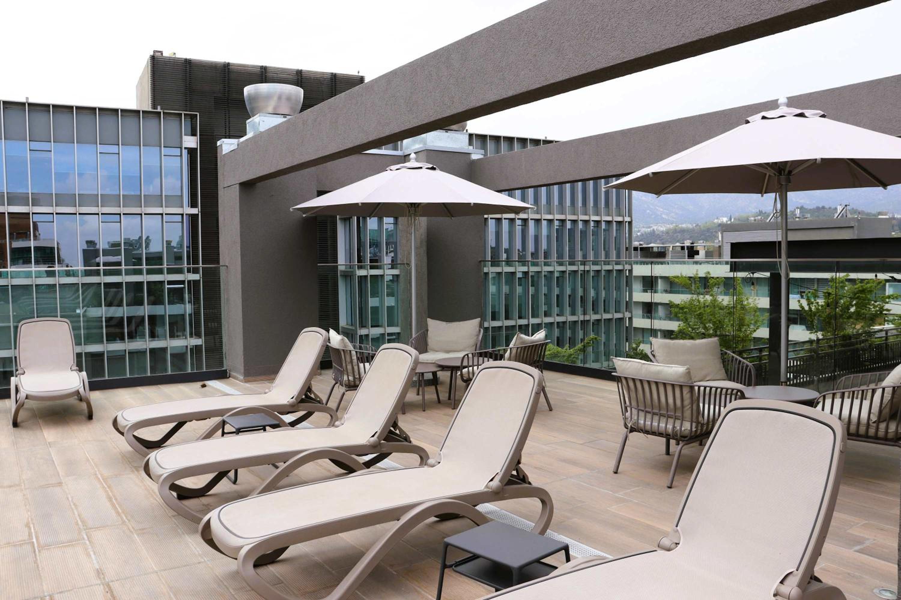 HOM I Inmejorable y Luminoso Estudio en Las Condes