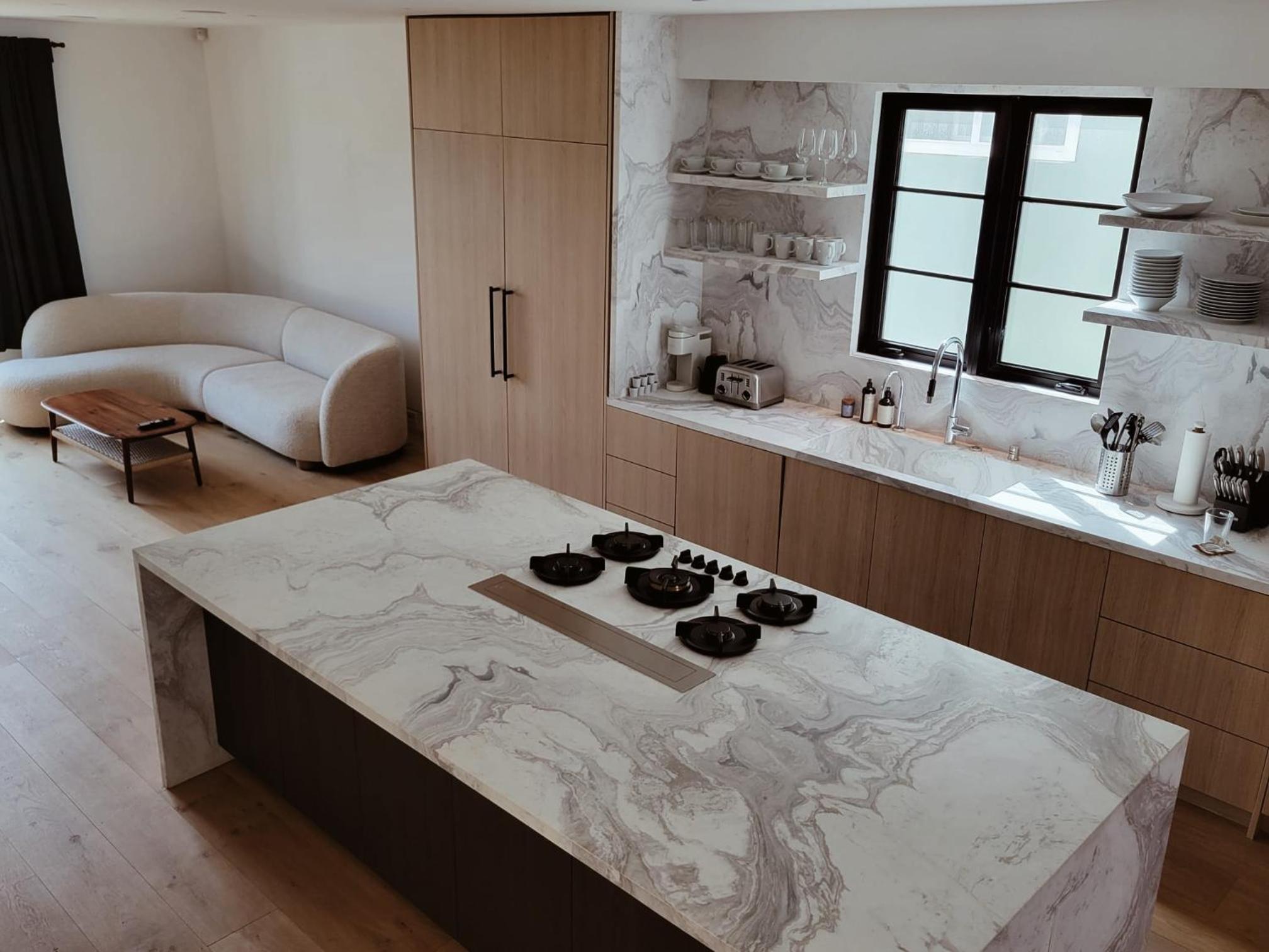 Luxurious 4-Bedroom Beach House