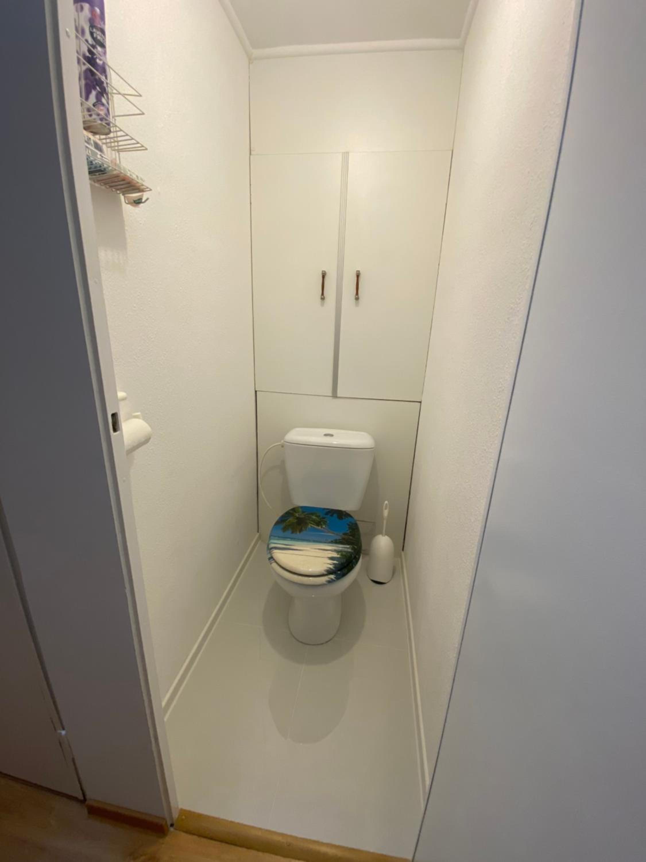Feroom