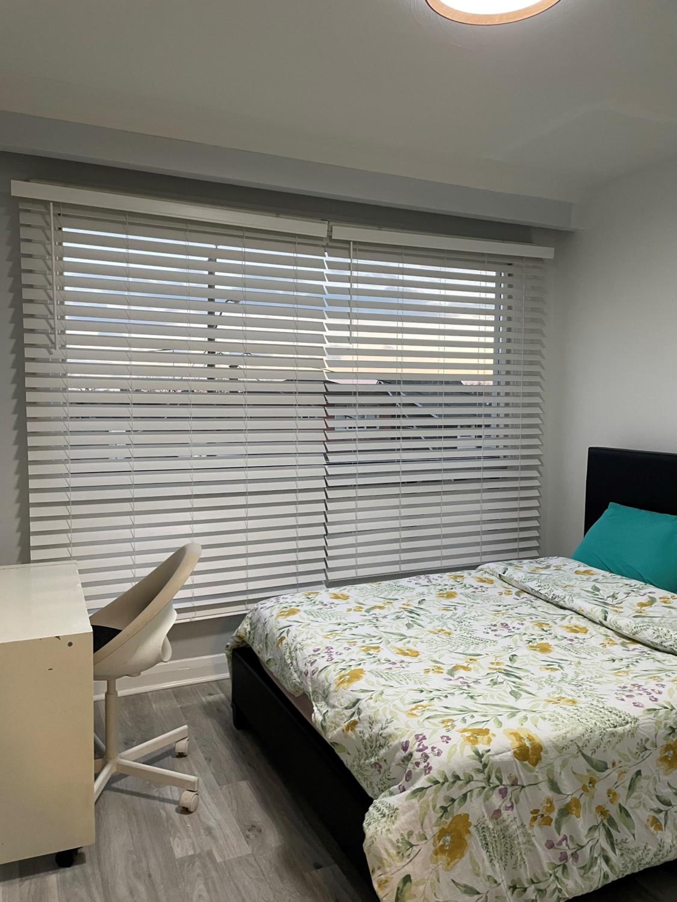 Toronto Full Bed in a Room - Midtown
