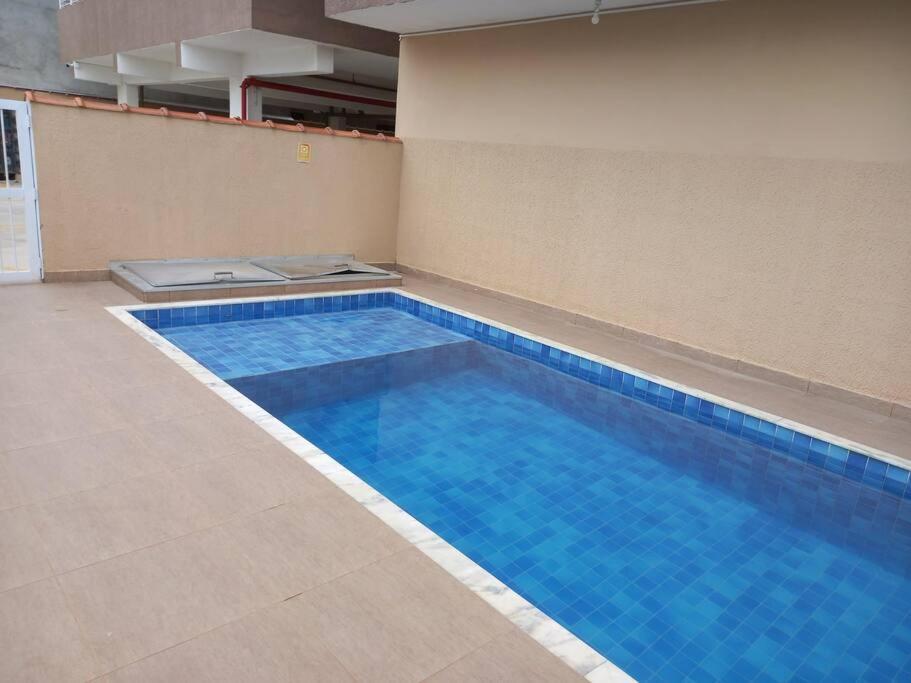Lindo Apartamento frente ao Mar na Praia da Maranduba