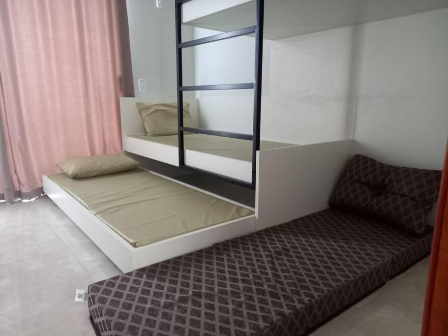 Lindo Apartamento frente ao Mar na Praia da Maranduba