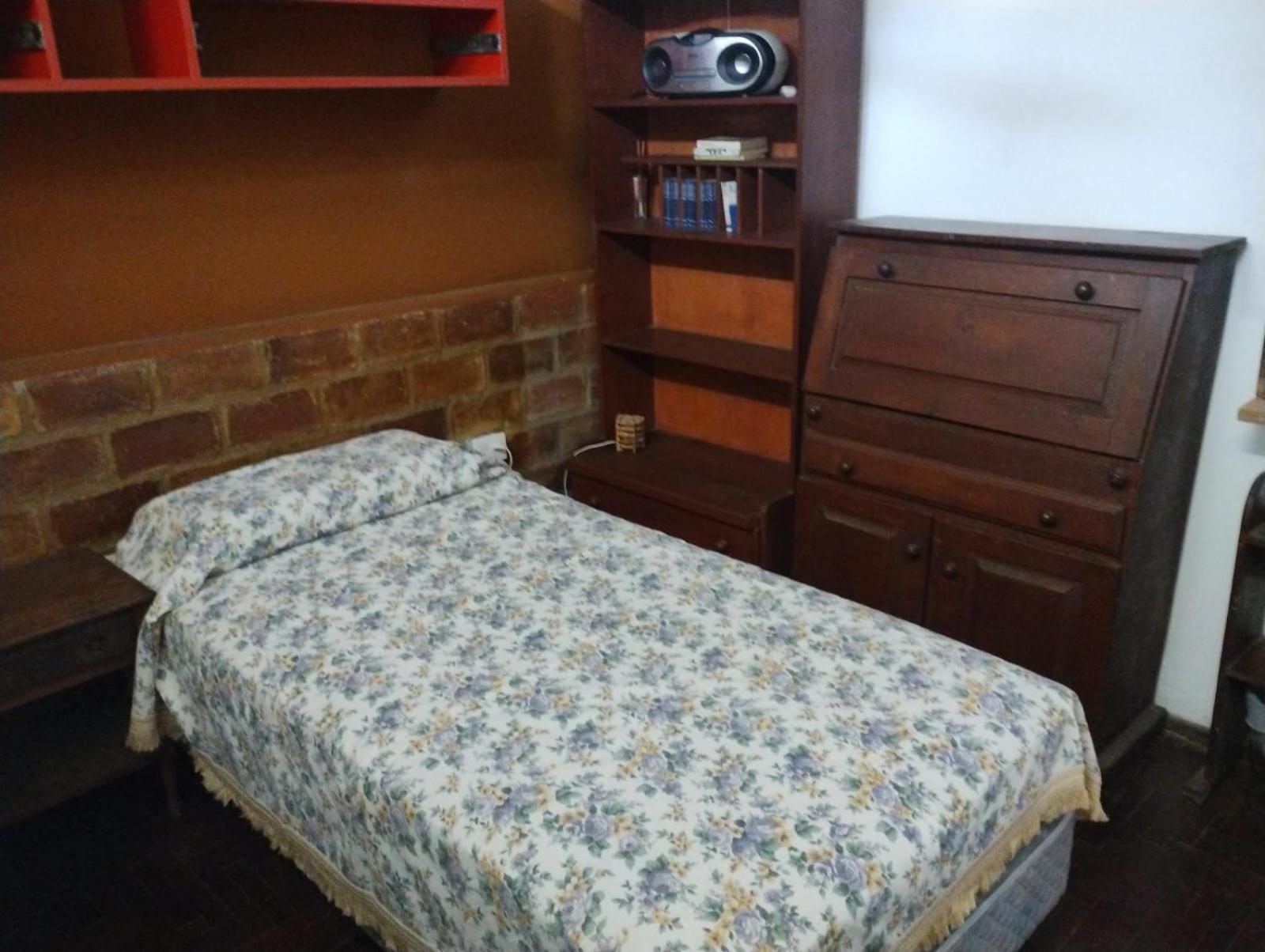 Alta Córdoba casa con cochera