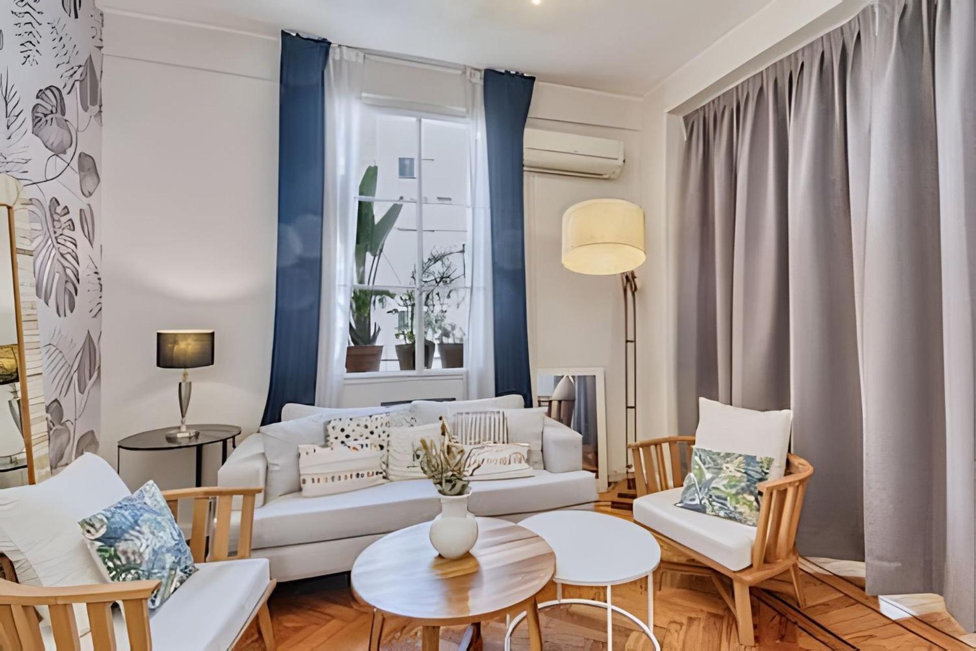 Charming 2BR French-style in Palermo Near Parks