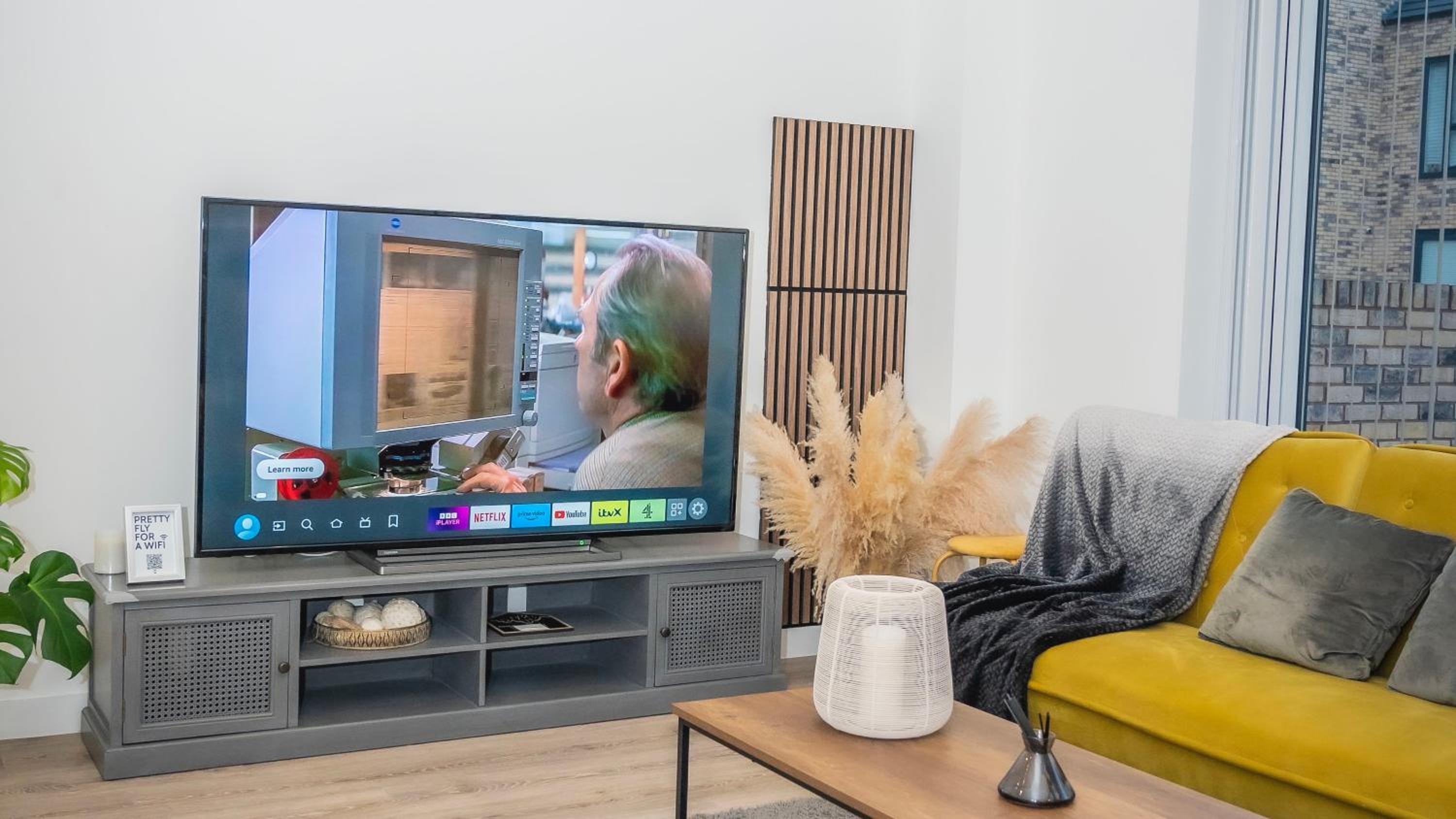 The Parkes - A Stylish 3BR House with free parking, 5 mins from Central Birmingham close to Edgbaston Cricket Ground, The University of Birmingham, Aston a view 5