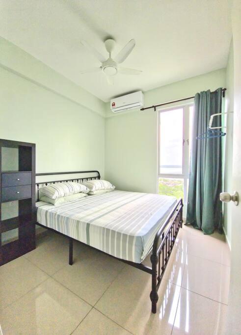 Nona Manis Homestay Sierra Heights 2BR Seaview photo 8