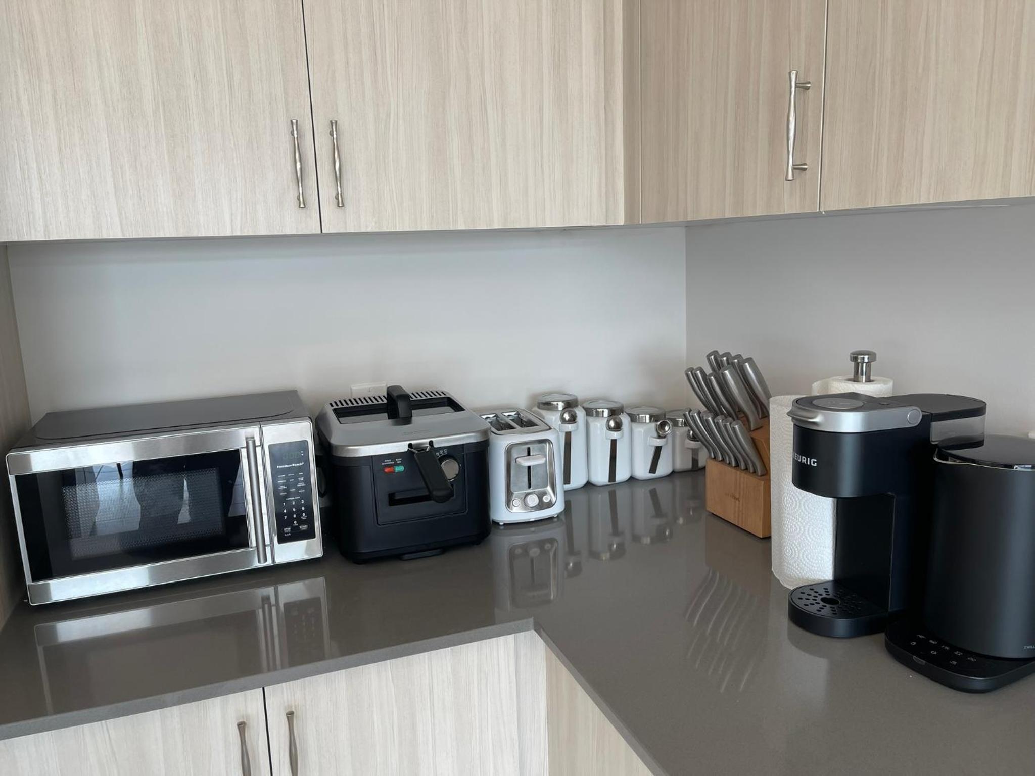 4 Bedroom Detach Home in Cambridge