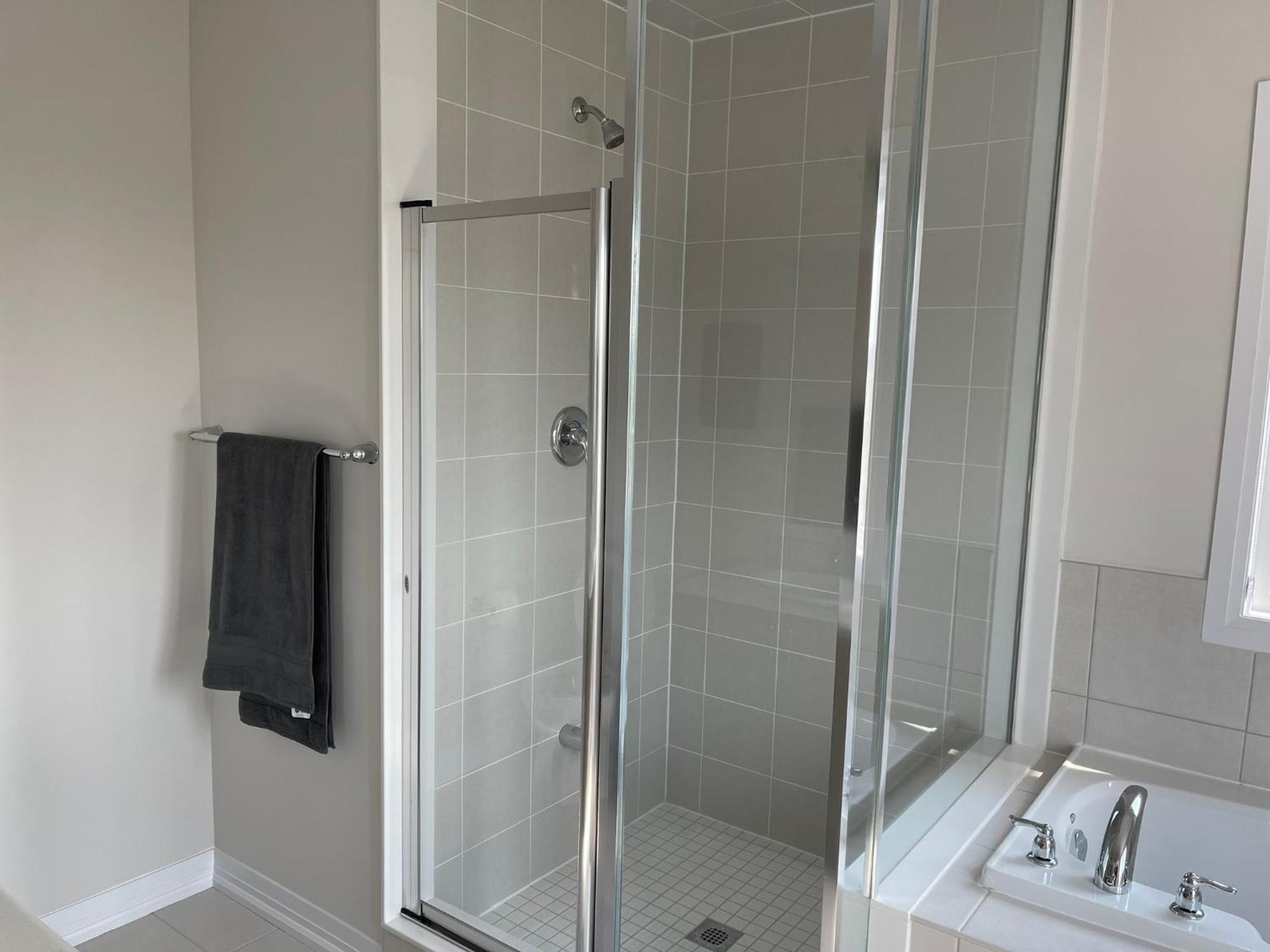 4 Bedroom Detach Home in Cambridge