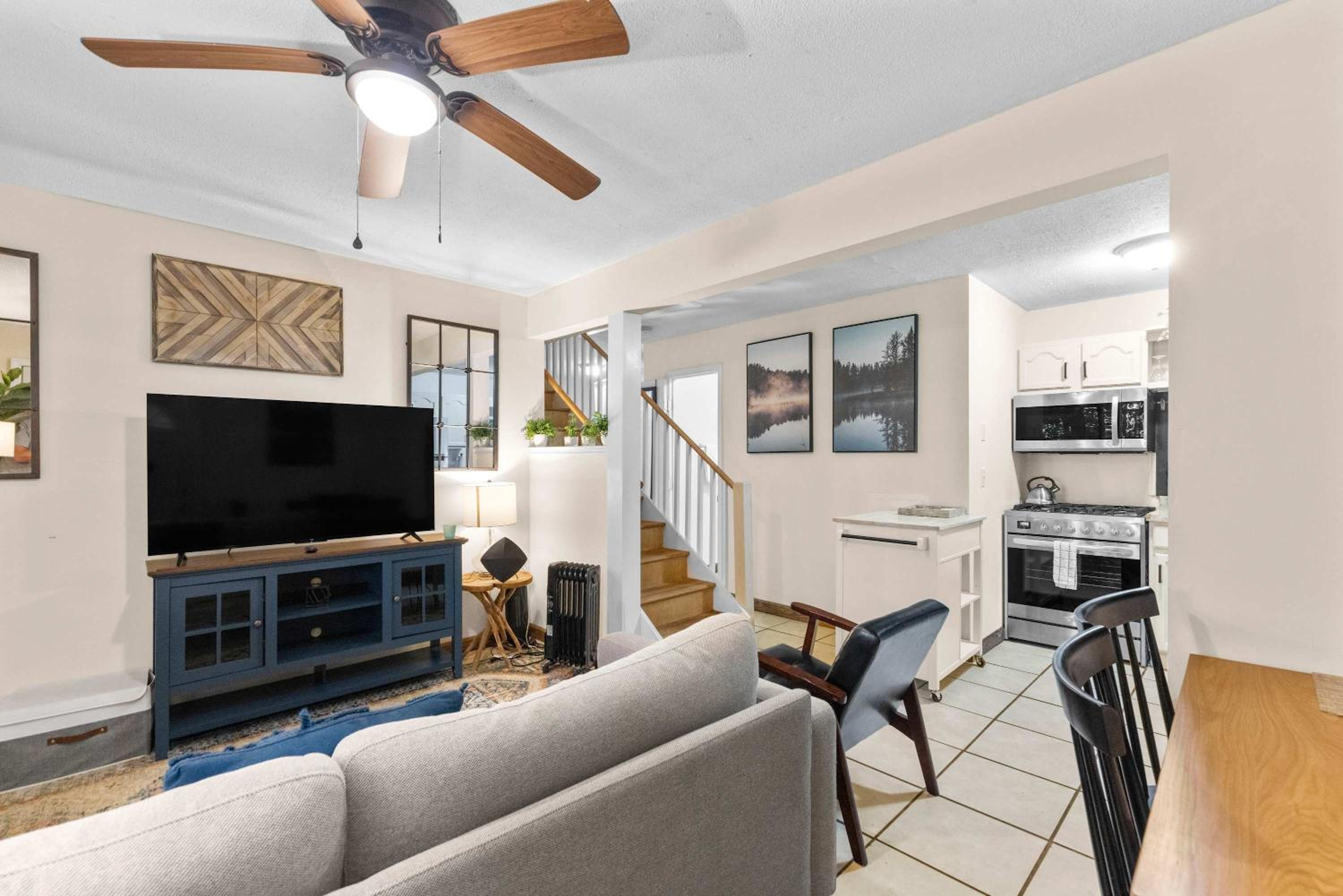 Modern Mountain Cottage w Hot Tub, Fire Pit, WiFi view 5