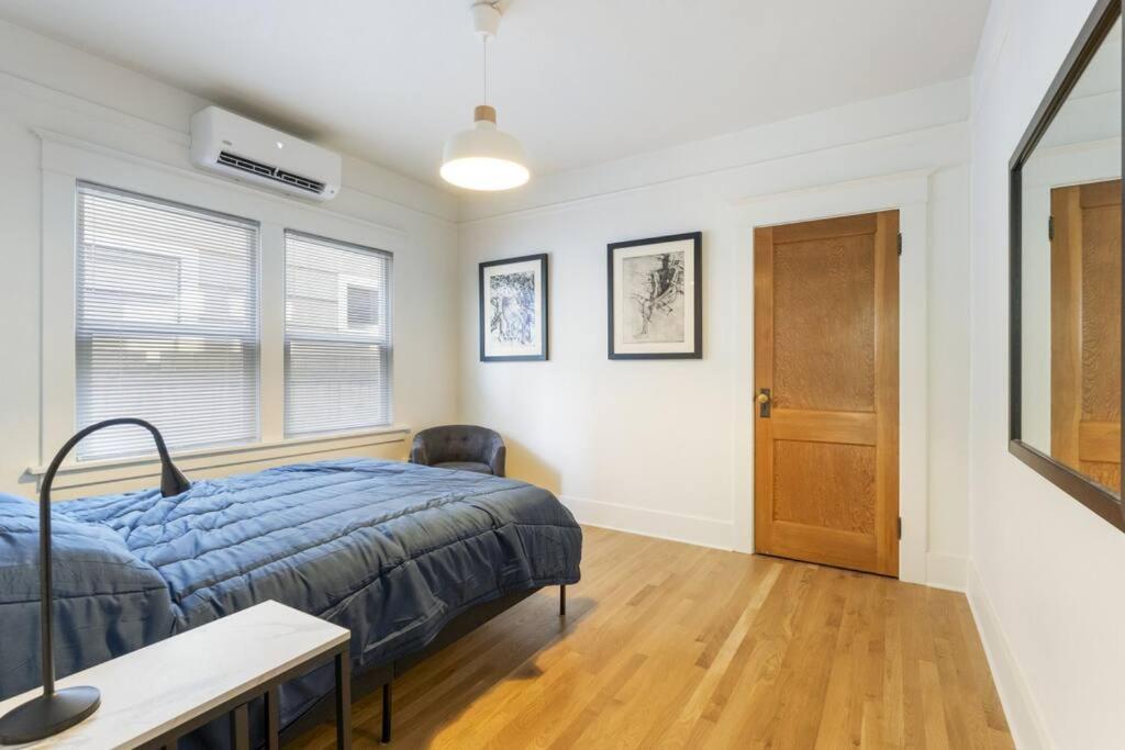 2BR Hideaway in the heart of SE Portland view 4
