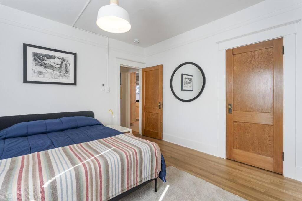 2BR Hideaway in the heart of SE Portland view 5
