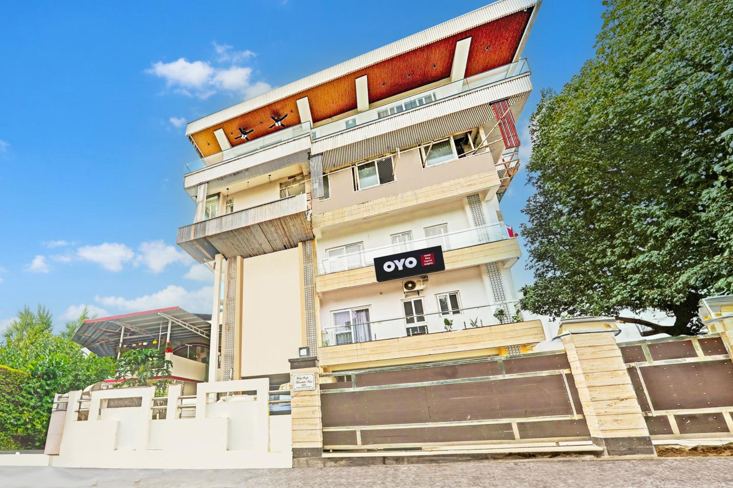 Super Hotel O Race Course Heights view 2