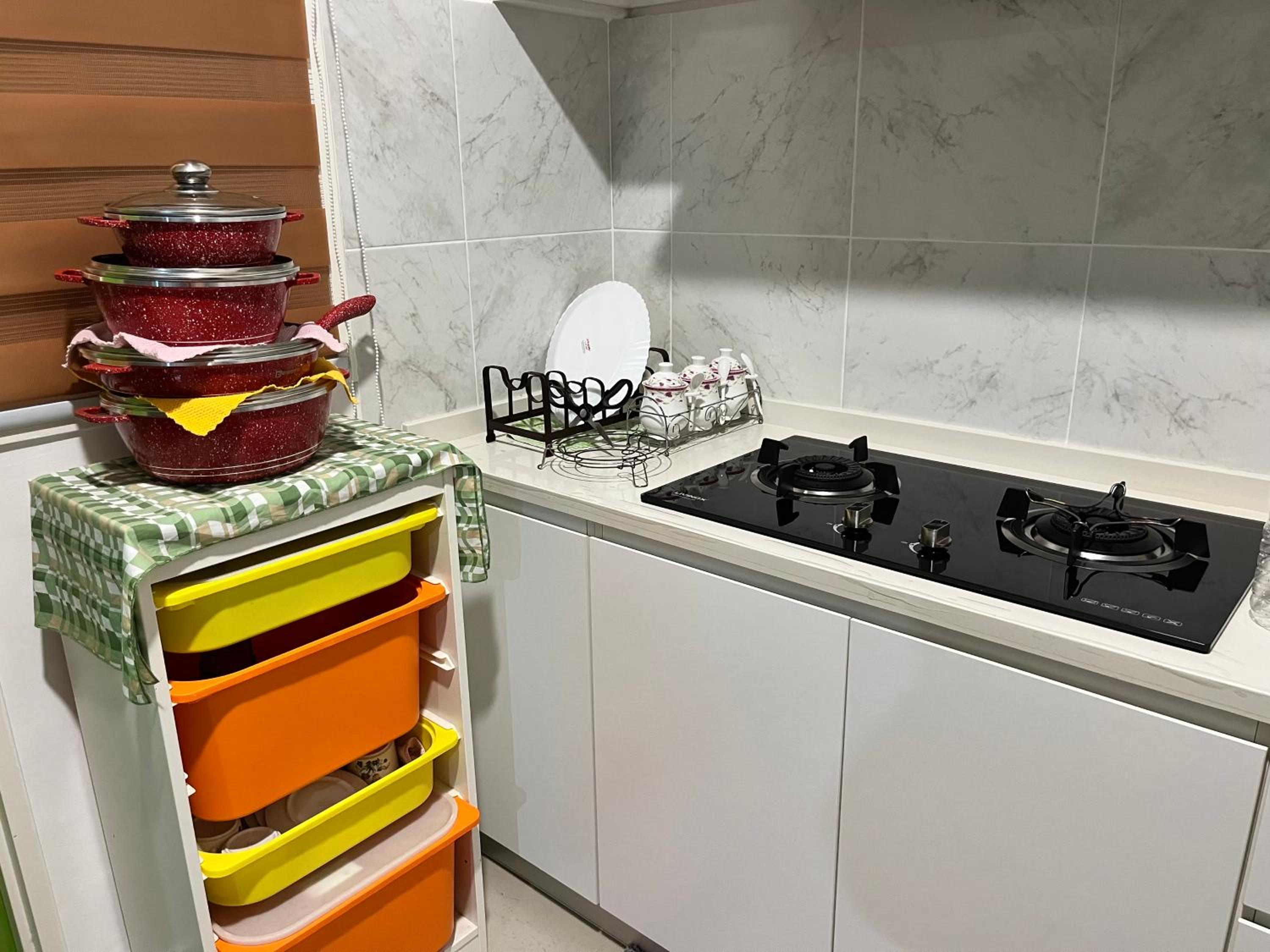 Nona Manis Homestay Sierra Heights 2BR Seaview photo 3