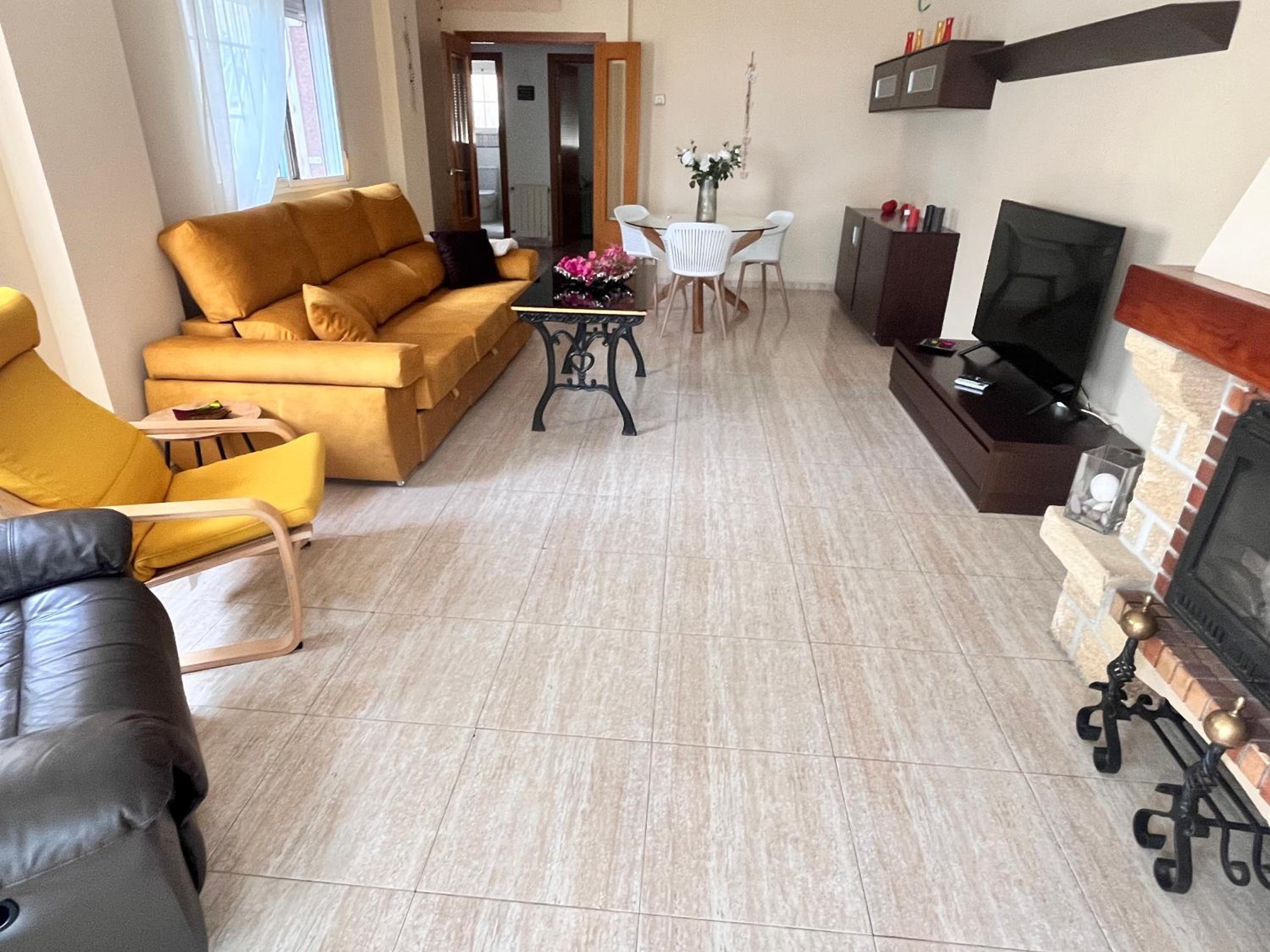 Alquilo chalet completo