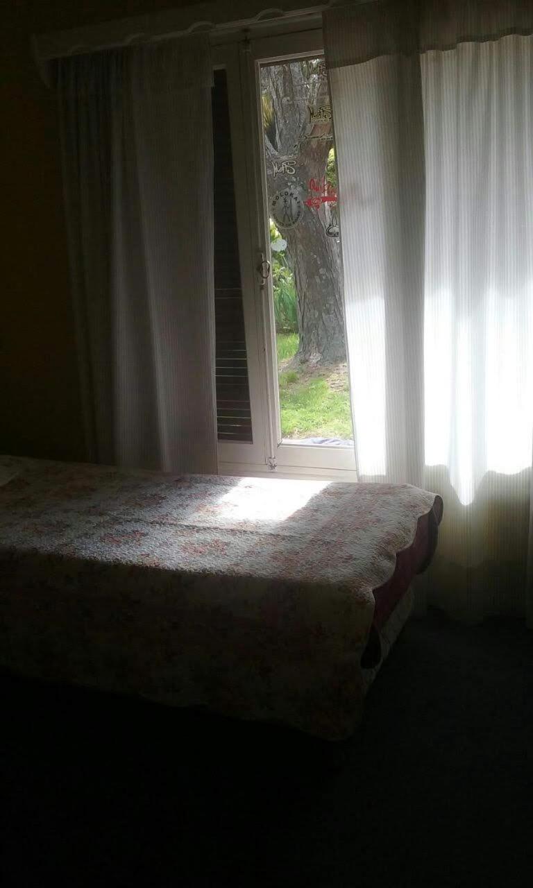 Chalet para 8 o 9 personas, pegado al Bosque Peralta Ramos y a 10 cuadras de las mejores playas del sur de Mar del Plata