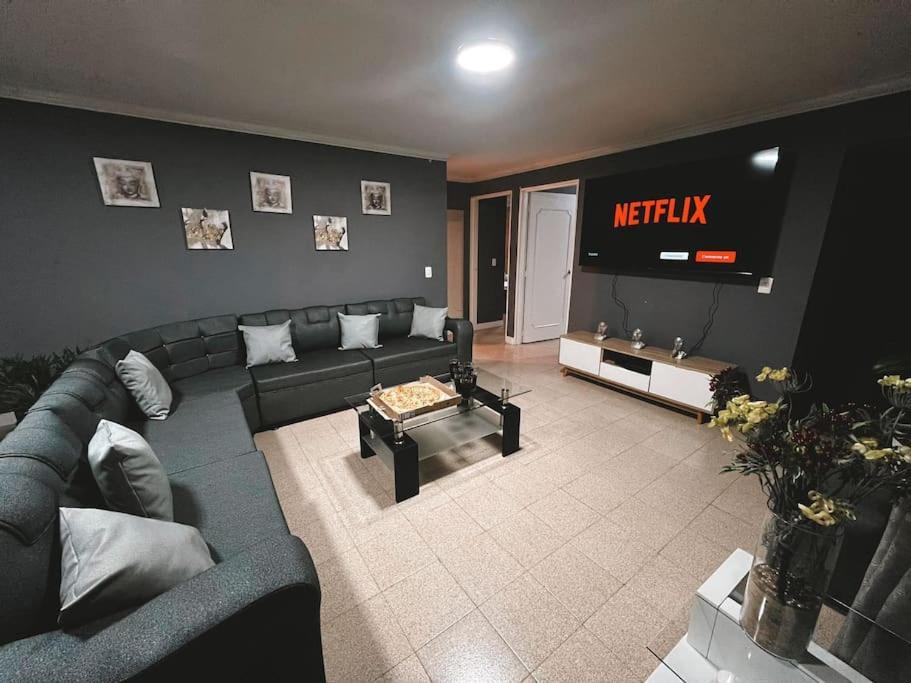 Explora Medellín en este Maravilloso Apartamento