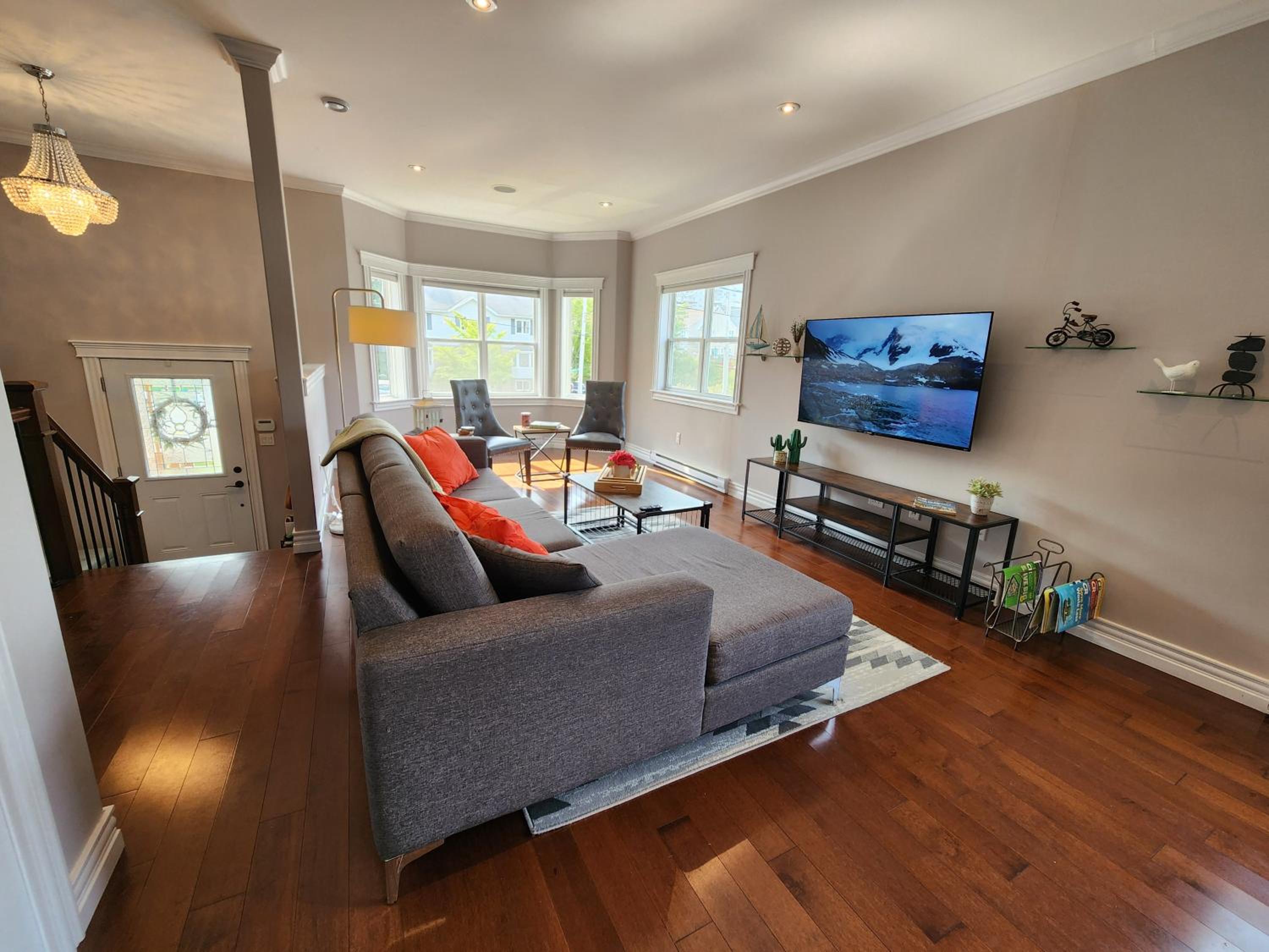 Charming Halifax Haven