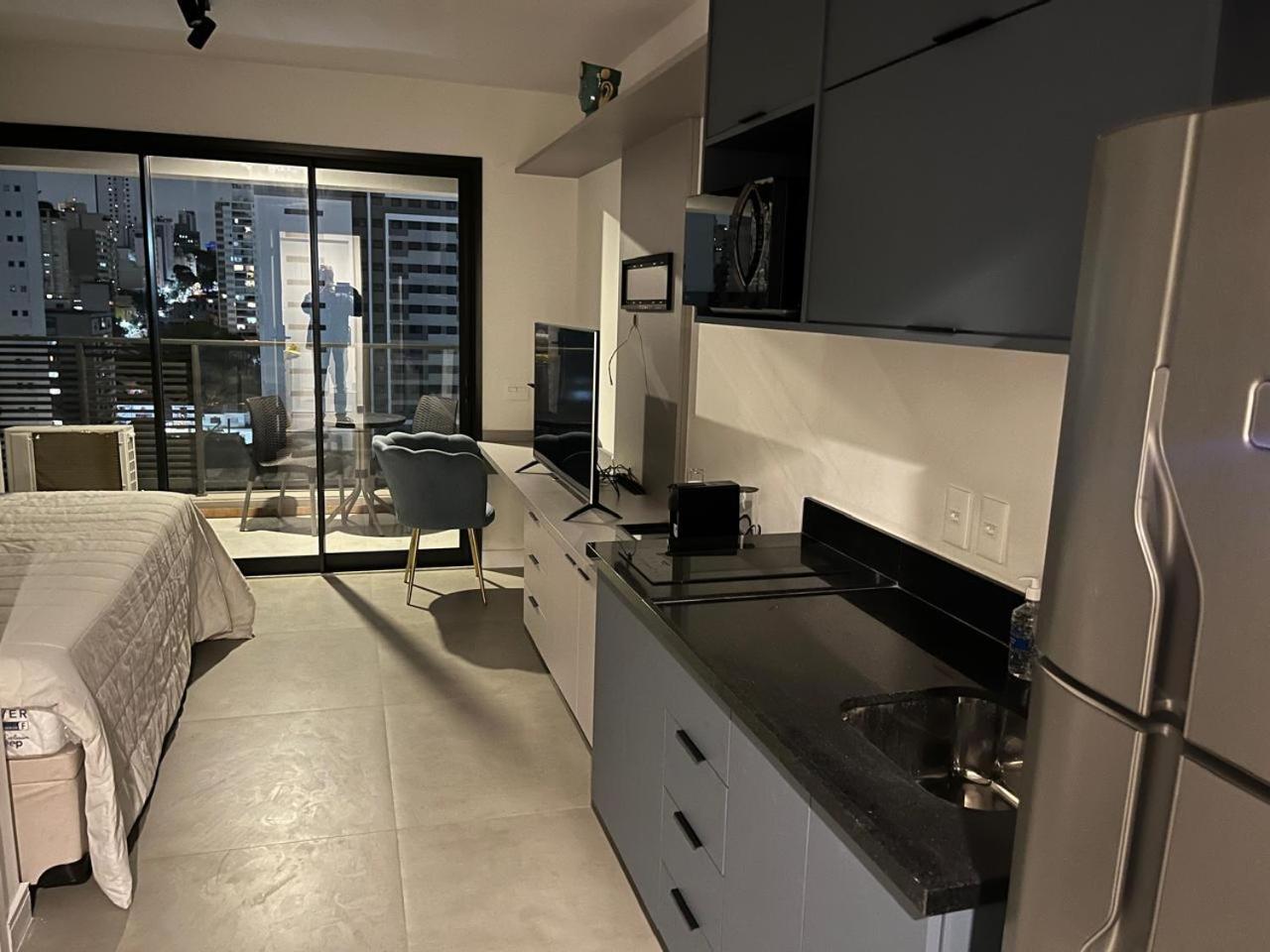Studio moderno próx Allianz