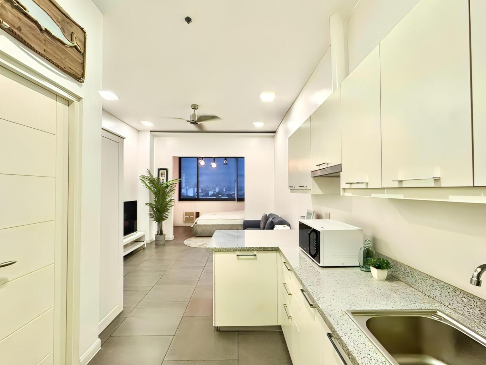 Voss Condominium