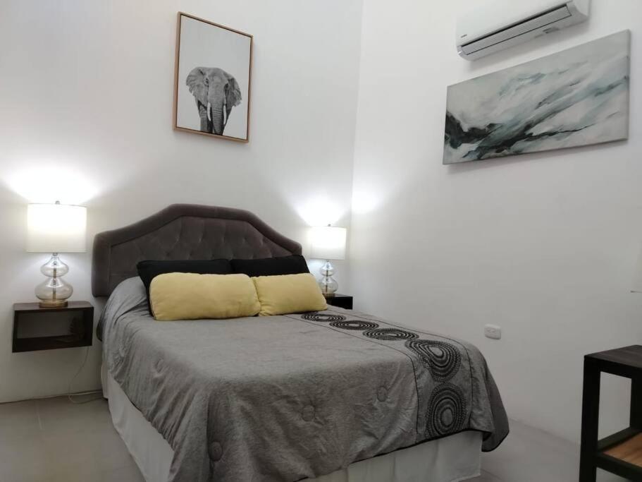 CR Arenal Apartments Familiar