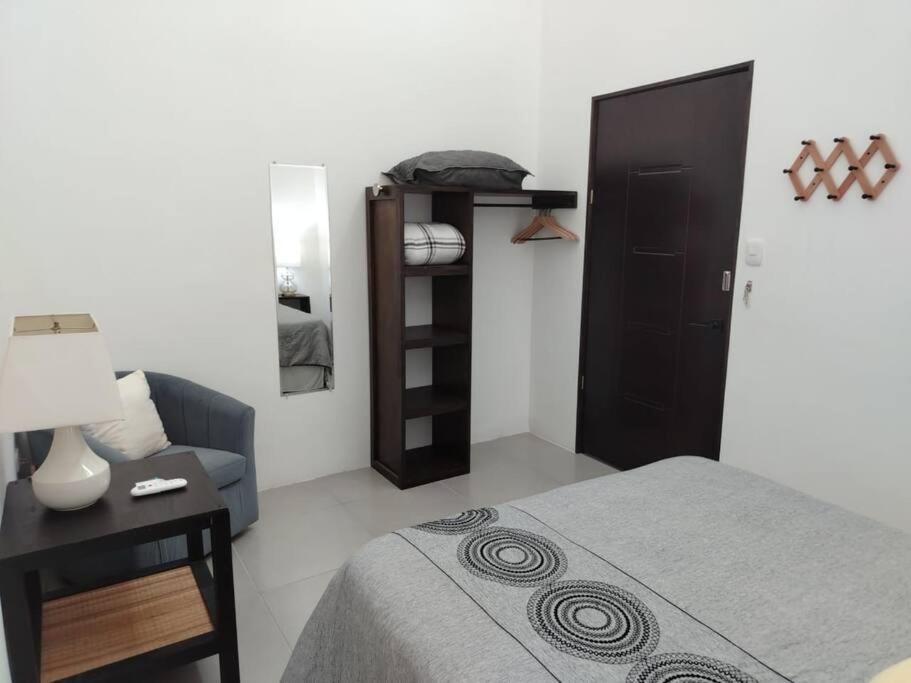 CR Arenal Apartments Familiar
