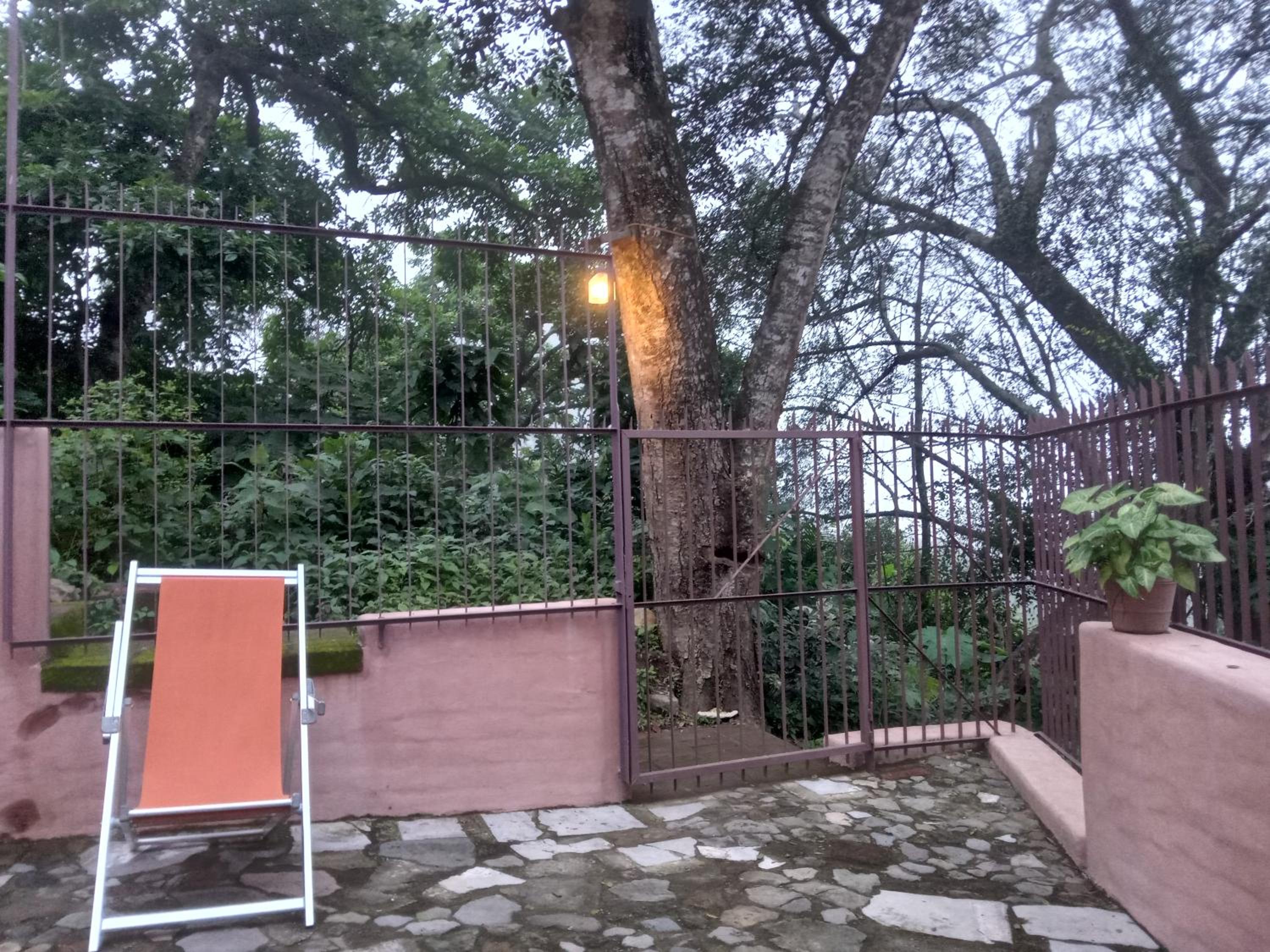 Montañas de Colima, Posada Rivera, La Nogalera, Comala, Colima view 5