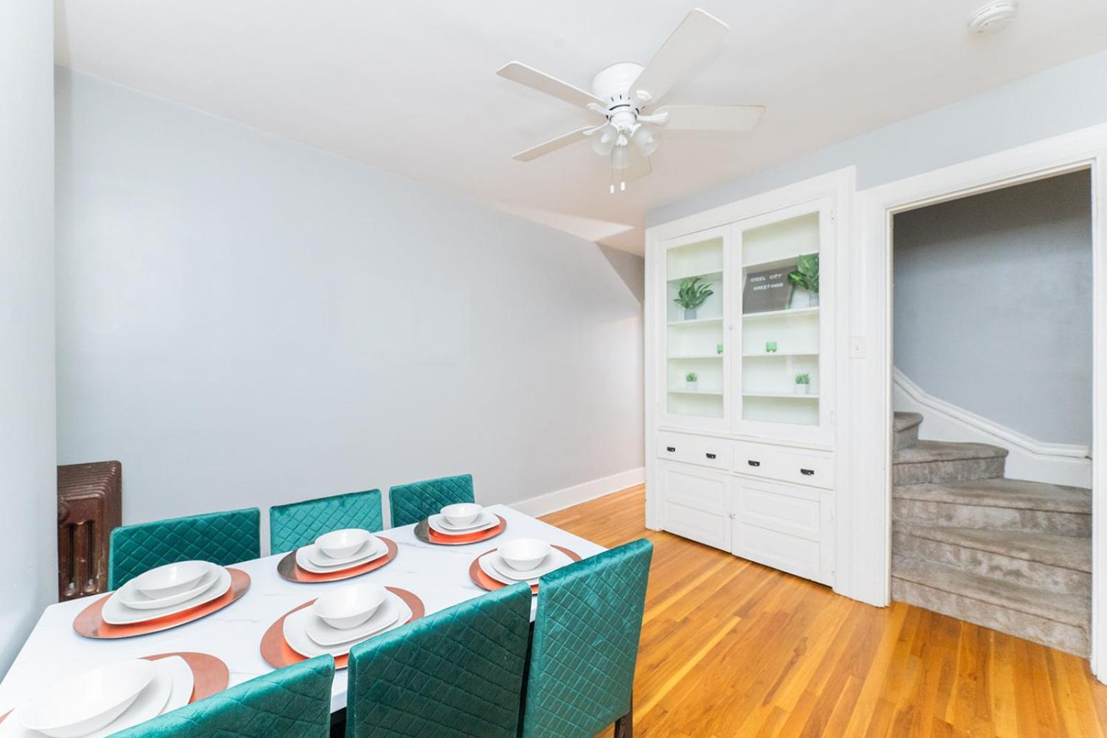 TWO town homes! 6 Bedrooms, 2 King beds, Walk to Eats view 5