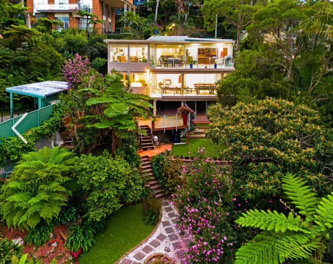 Waterfront Home In Oatley