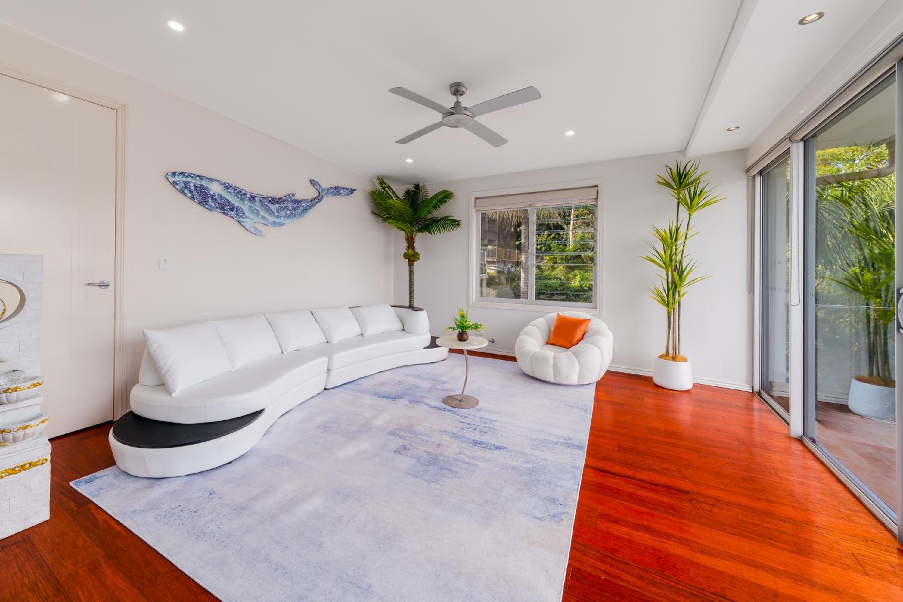Waterfront Home In Oatley