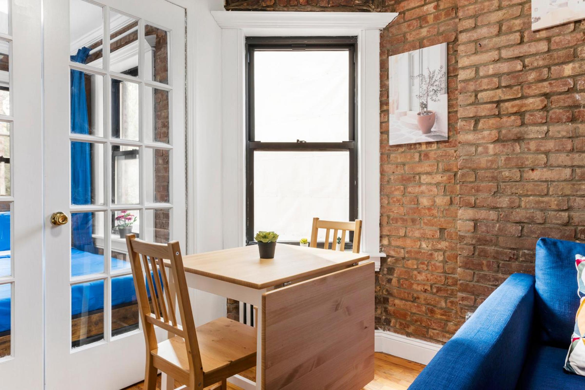 2 Bedroom Home Unit In Lower Manhattan