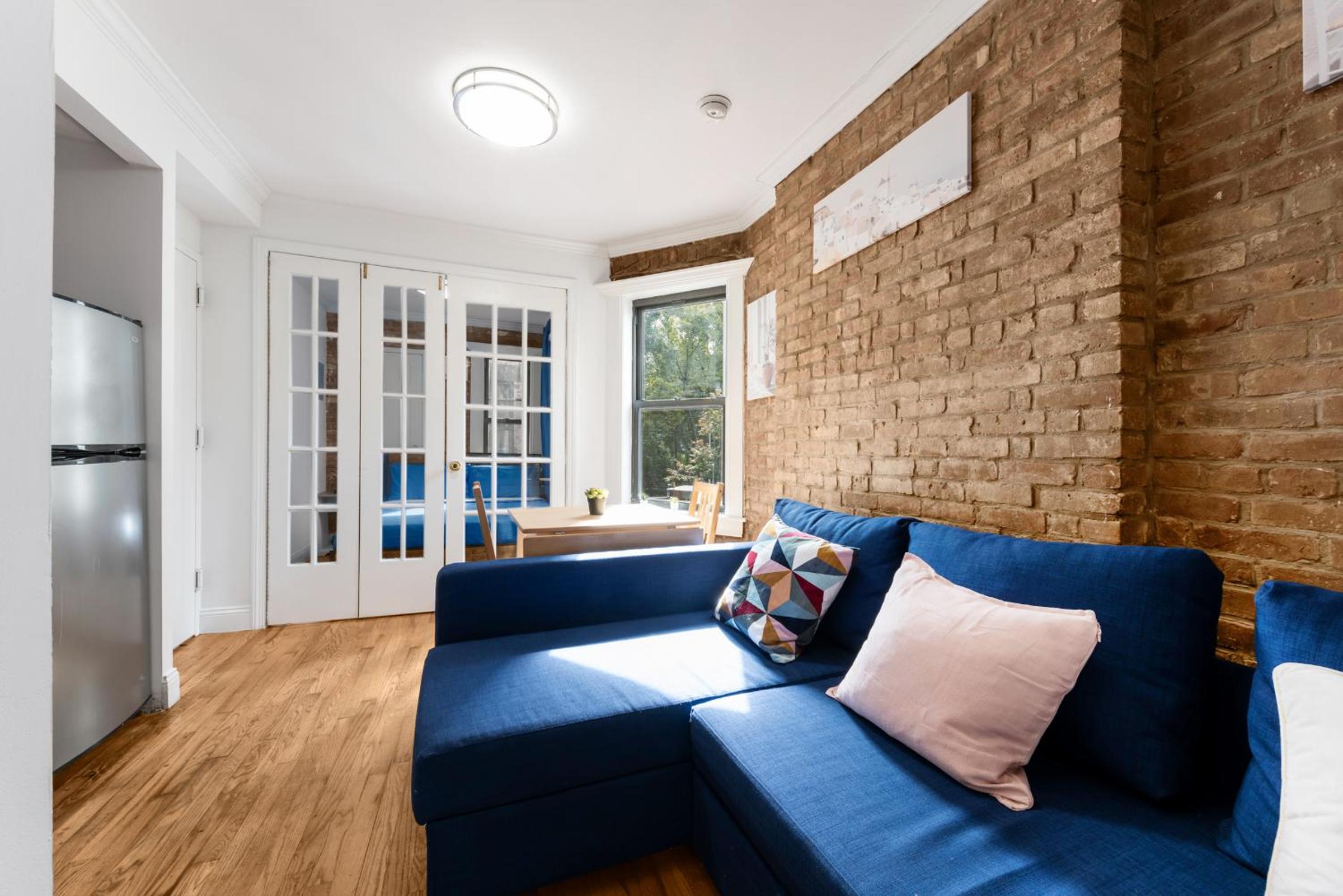 2 Bedroom Home Unit In Lower Manhattan