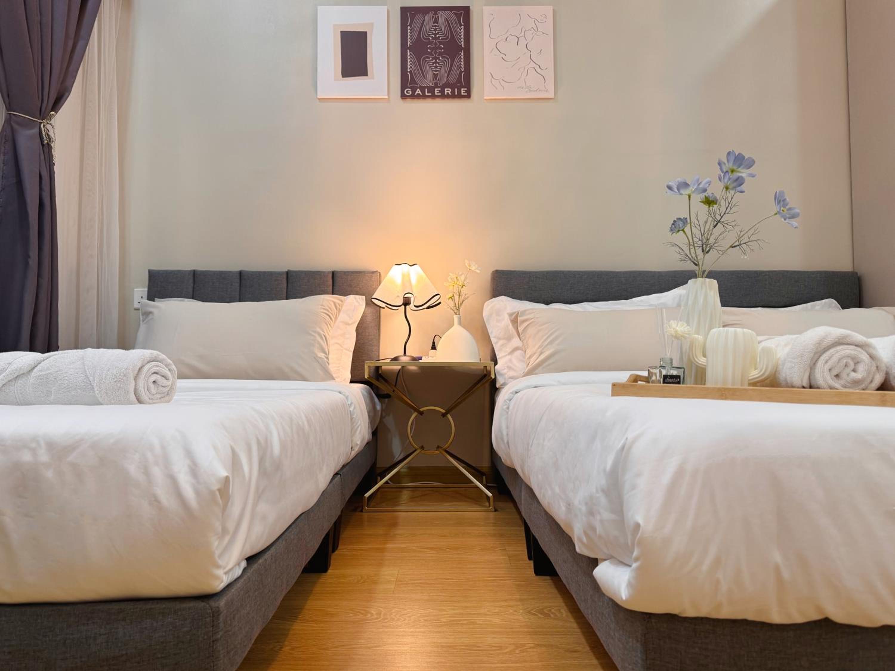 Wind Serenity at Country Garden Danga Bay with 2CarParks FOC Netflix Access and YouTube Premium 3Beds3Bath for 6-13pax by Minshuku