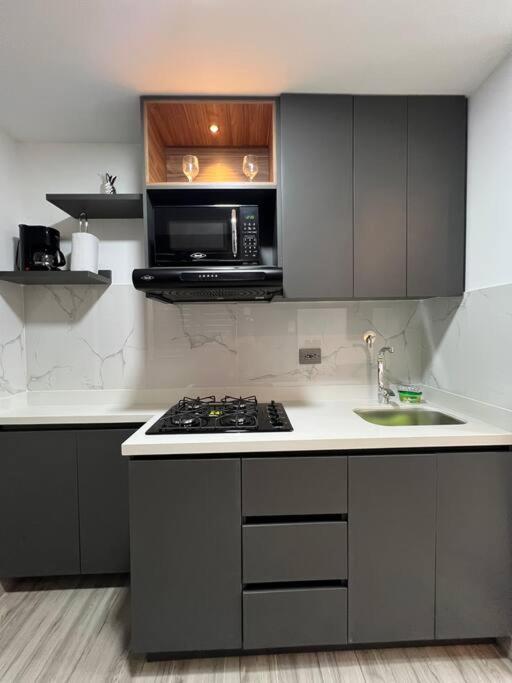 Loft Confort in Torre Zurich Medellin 201