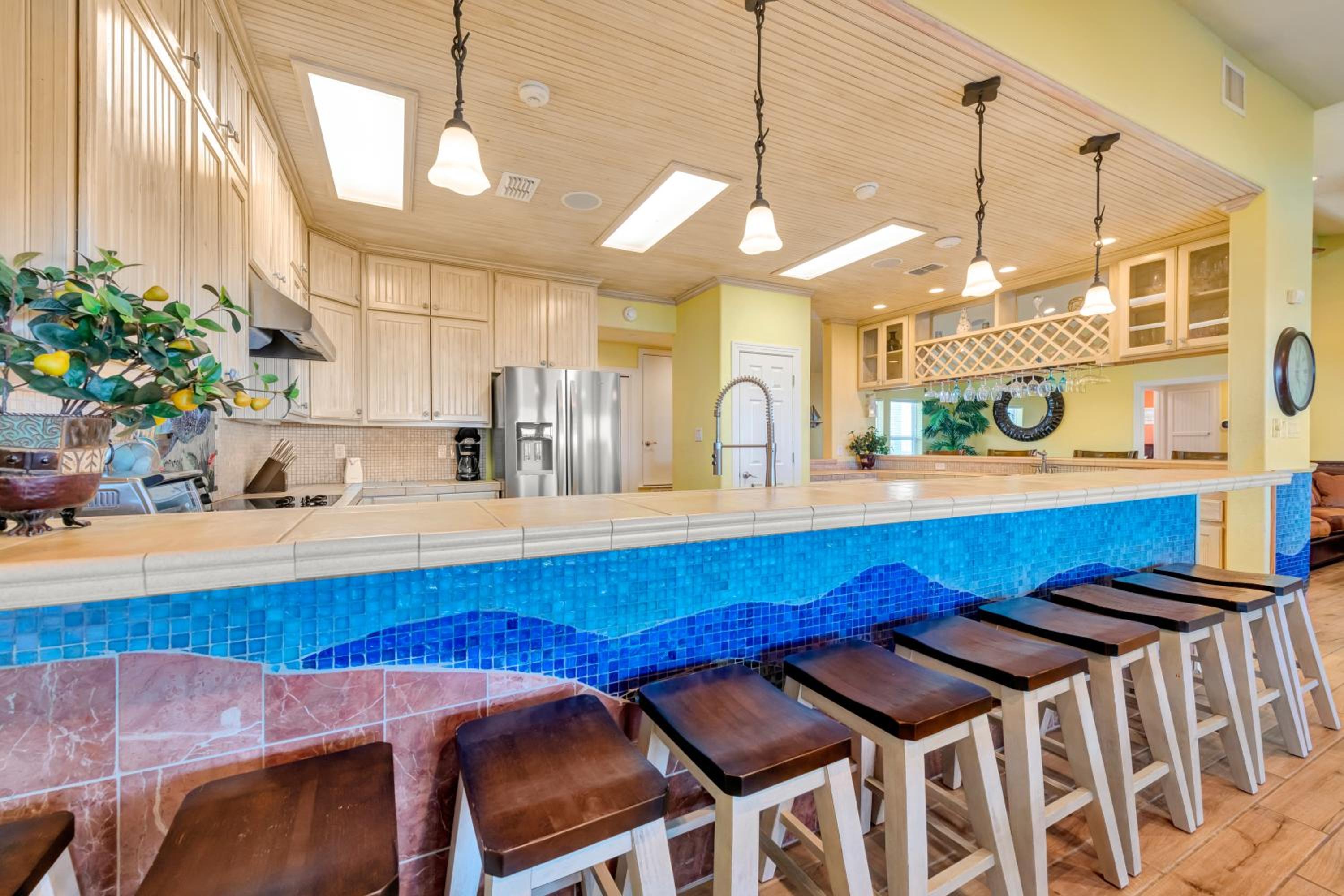 Executive Beach Paradise SH7345