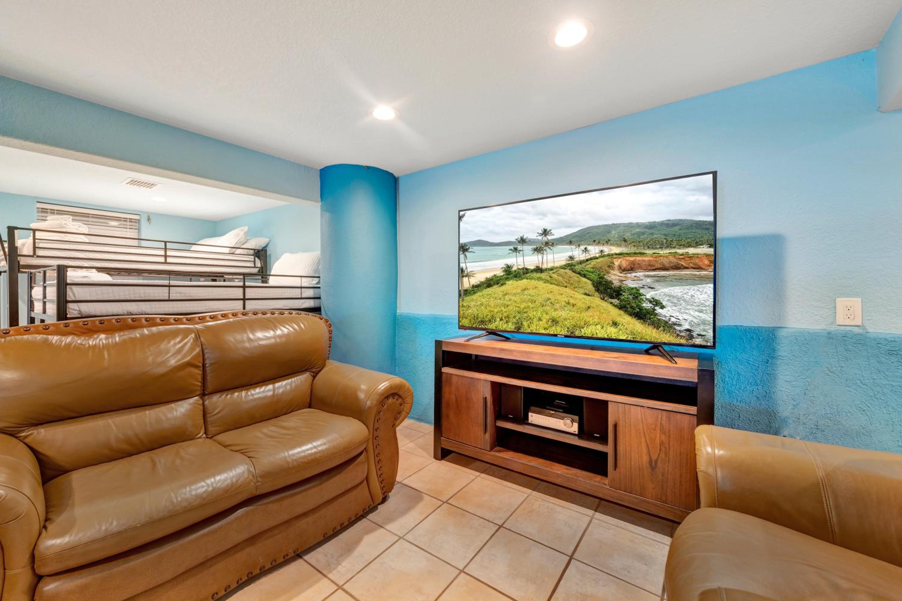 Executive Beach Paradise SH7345