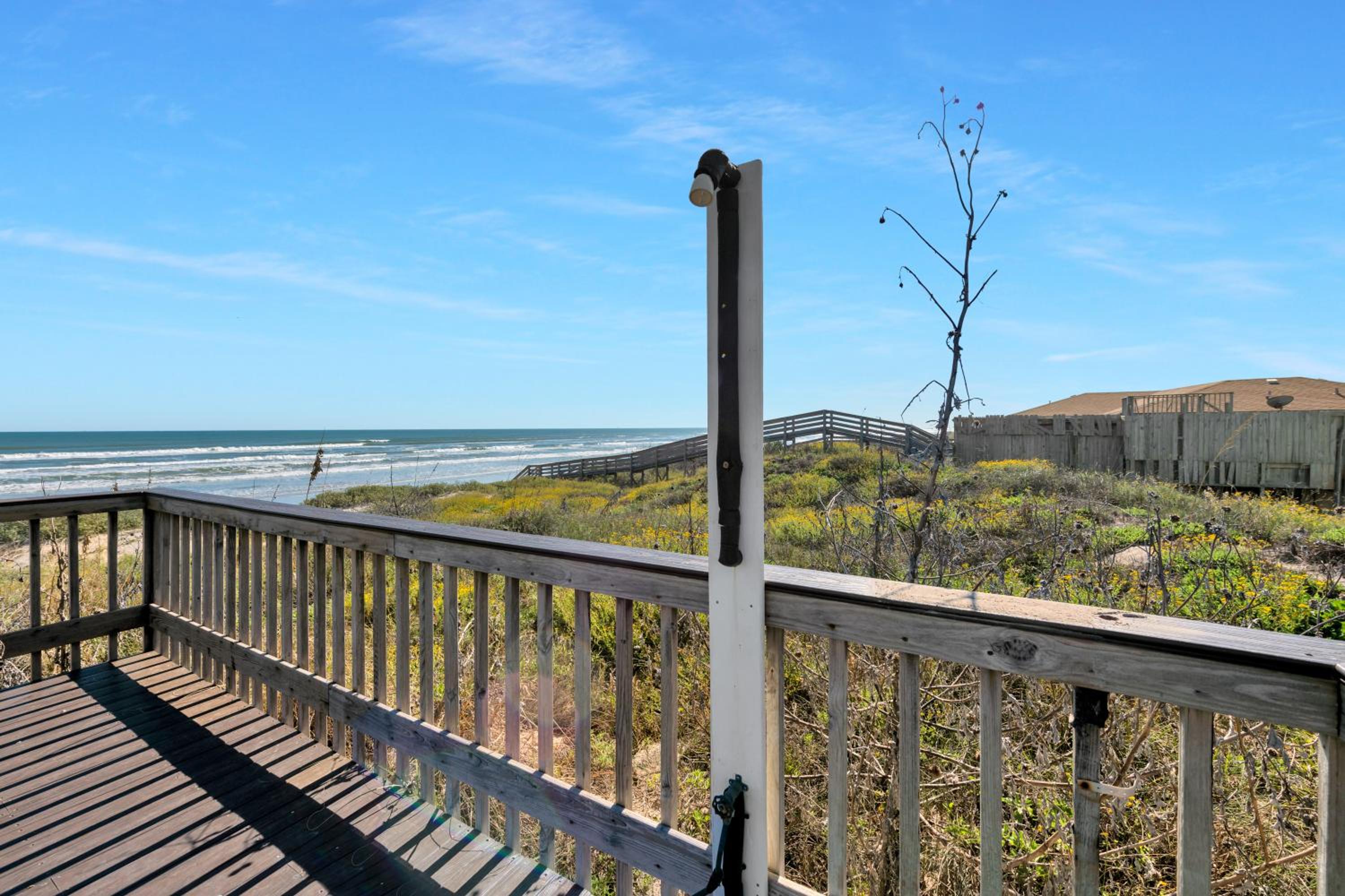 Executive Beach Paradise SH7345
