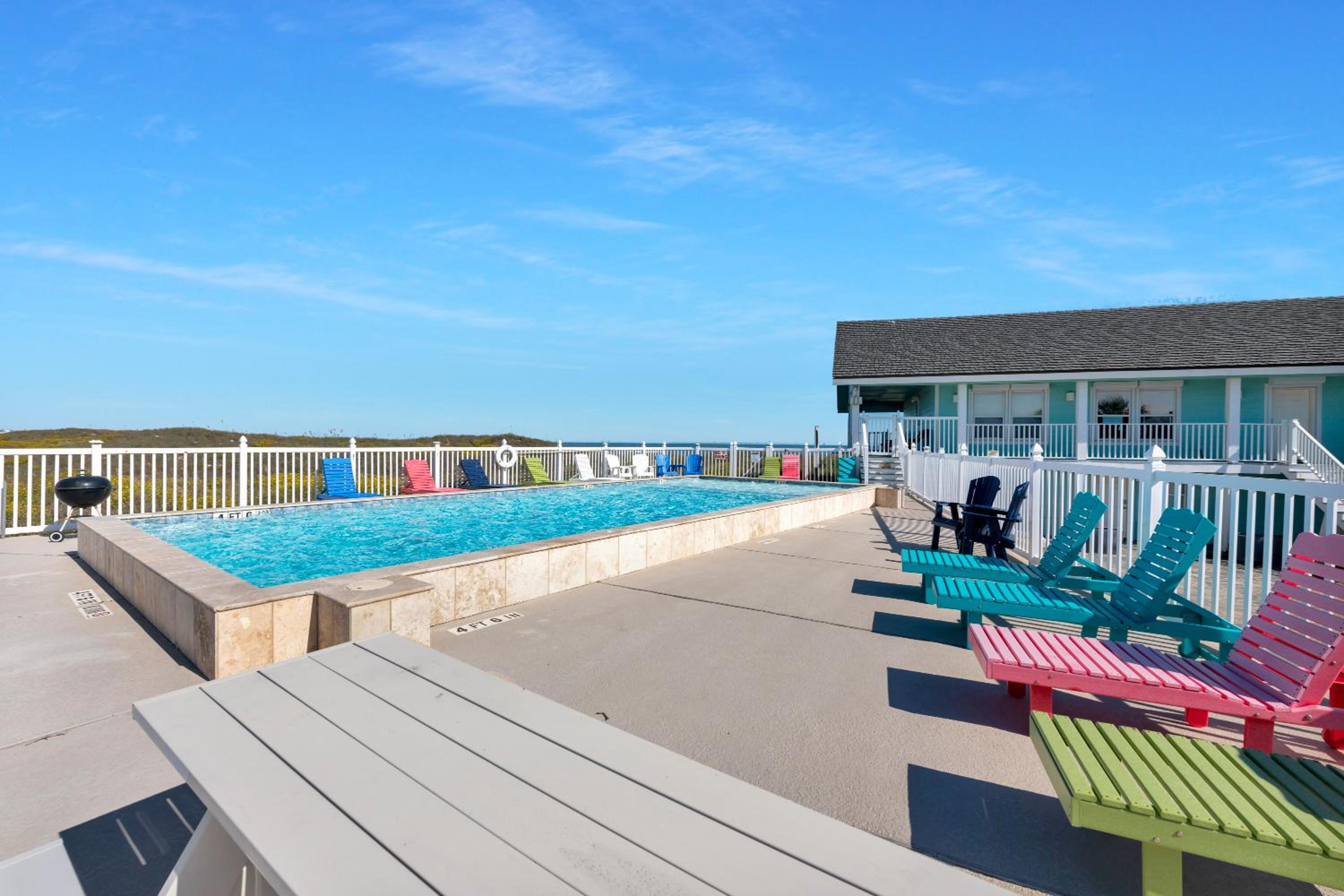 Executive Beach Paradise SH7345