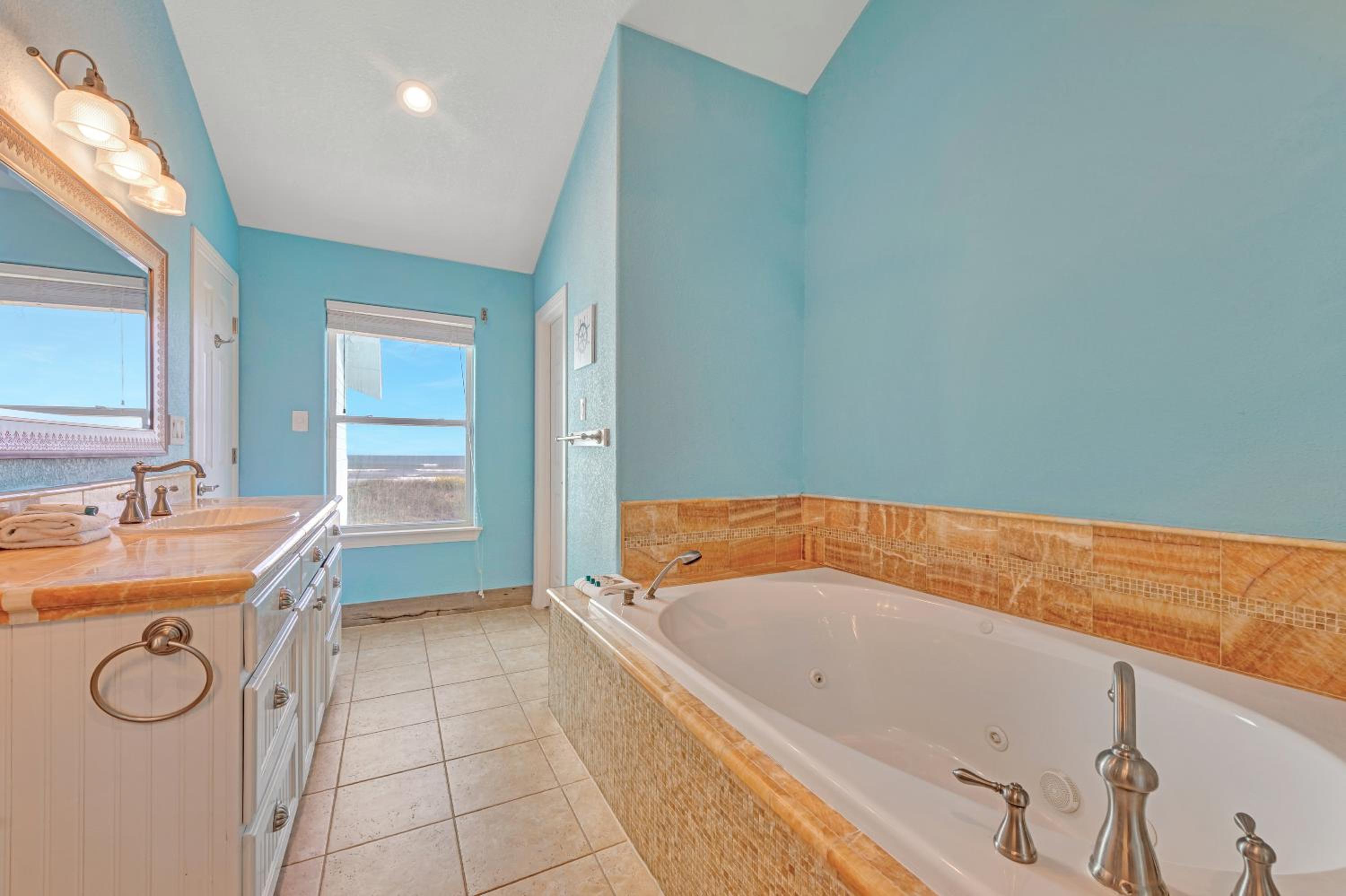 Executive Beach Paradise SH7345