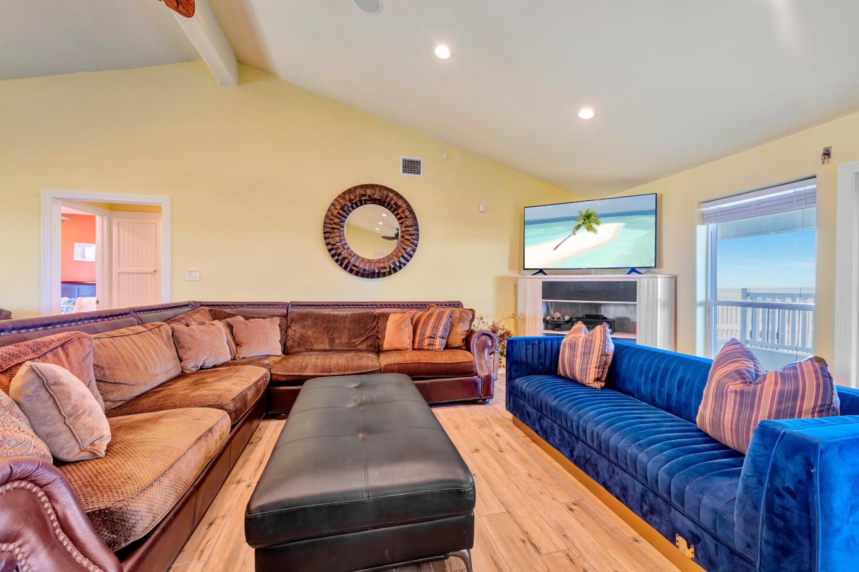 Executive Beach Paradise SH7345
