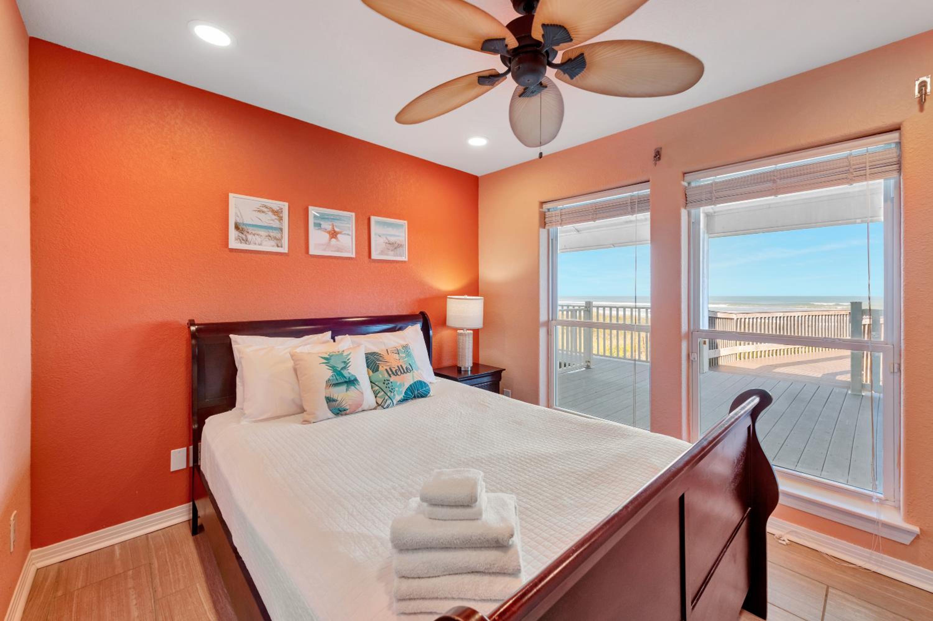 Executive Beach Paradise SH7345