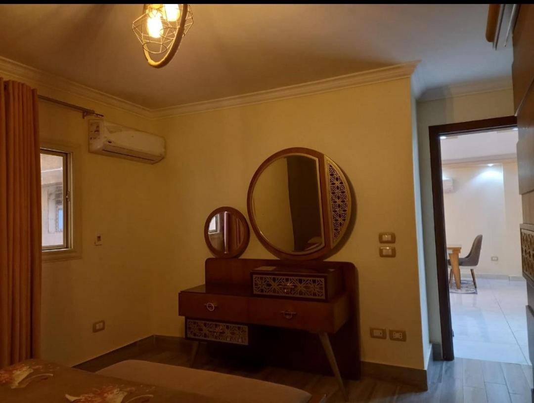 FREE Airport Pick-Up, Luxury Apartment at the centre of Cairo with all facilities