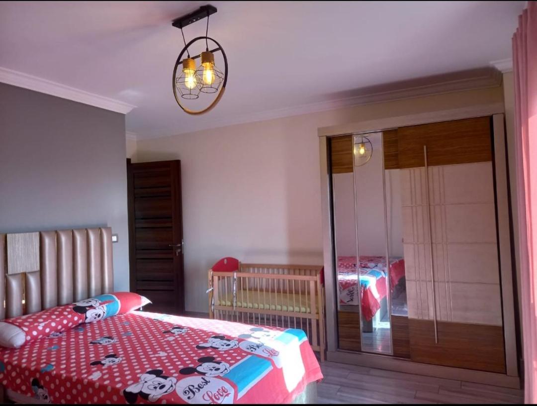 FREE Airport Pick-Up, Luxury Apartment at the centre of Cairo with all facilities