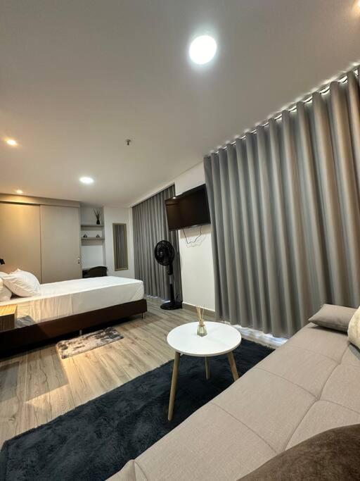 Luxury Loft Medellin 1001