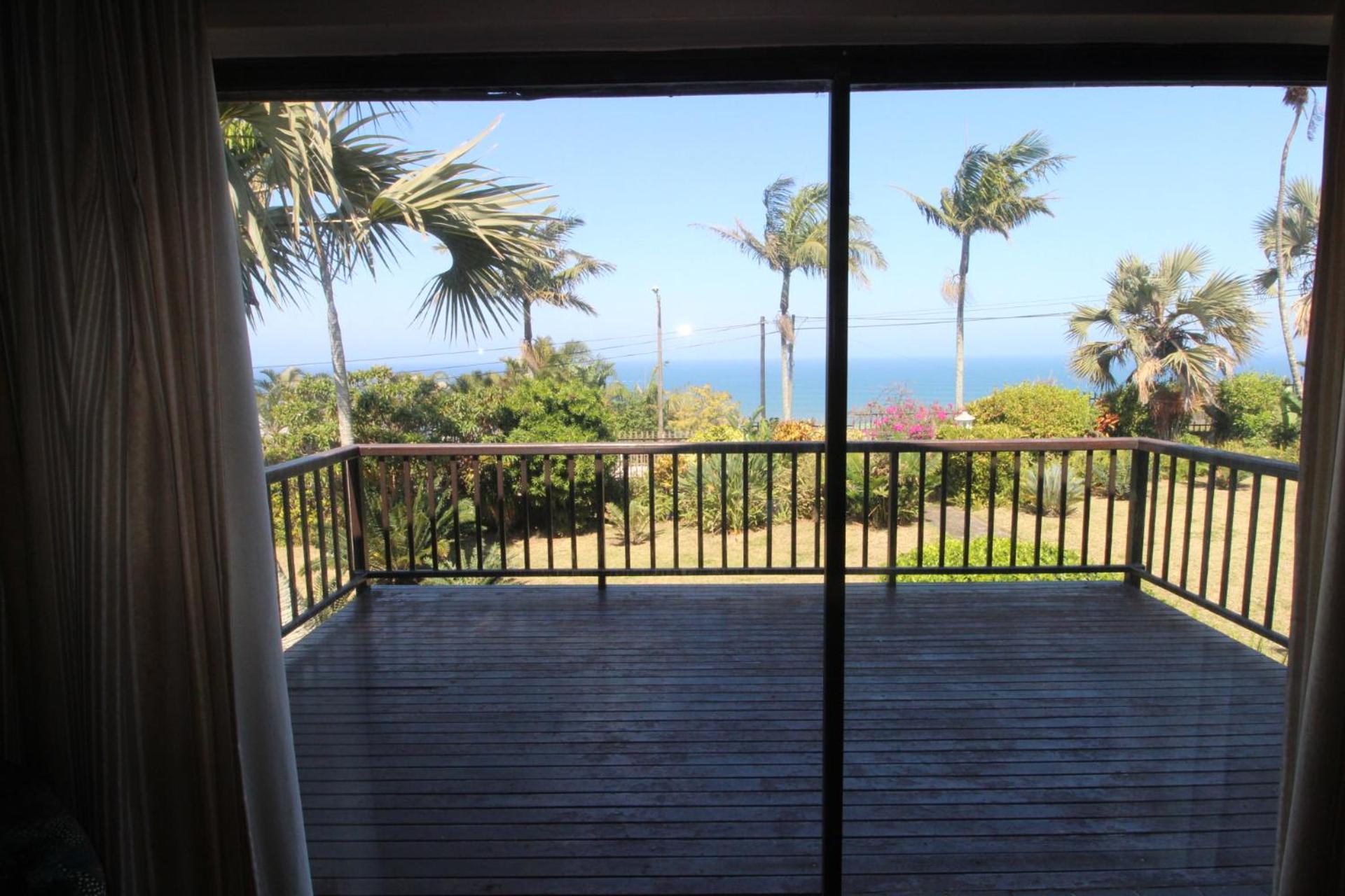 Ridge road 18 Holiday House view 2