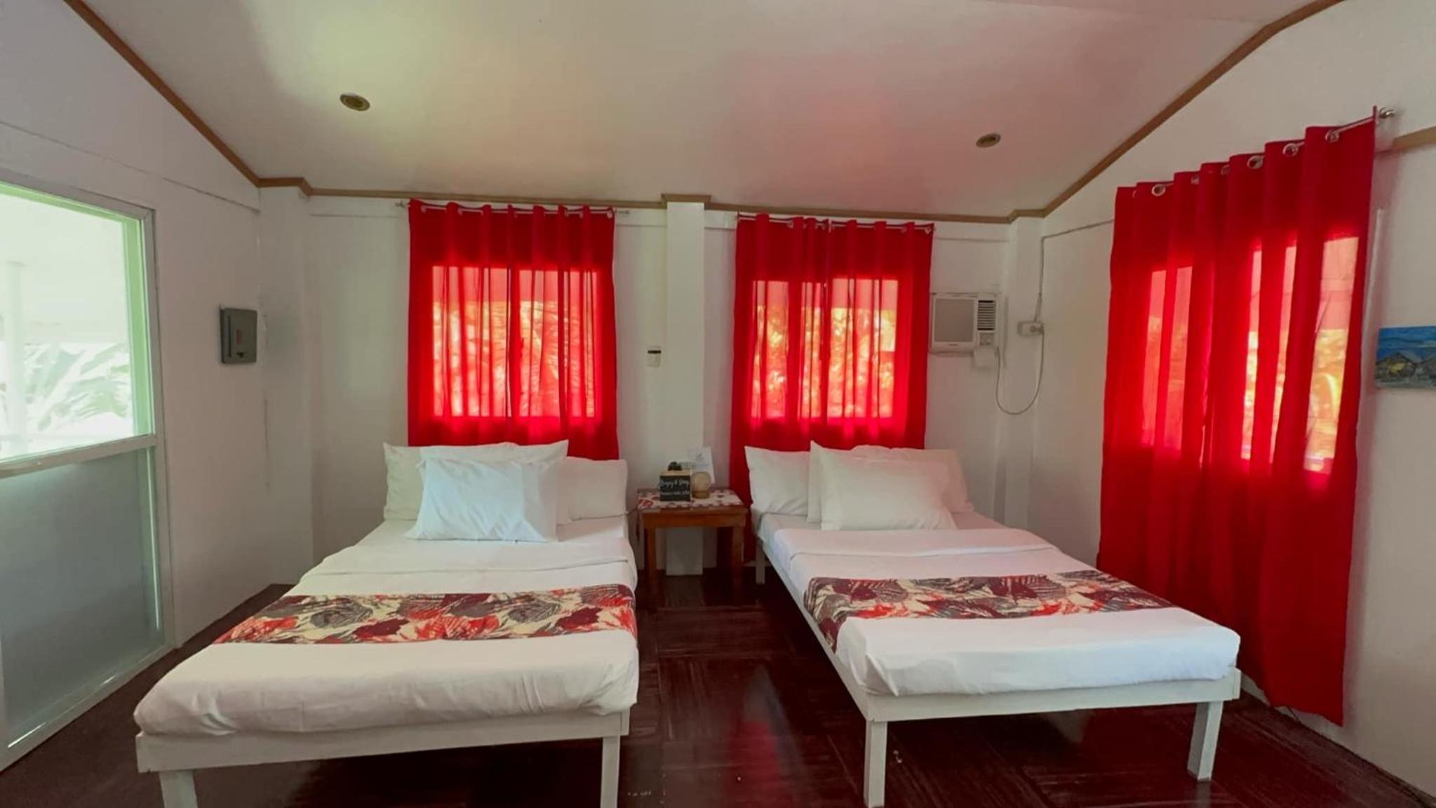 Bayay ni Nanay Bed & Breakfast in Magpupungko Beach Road view 2